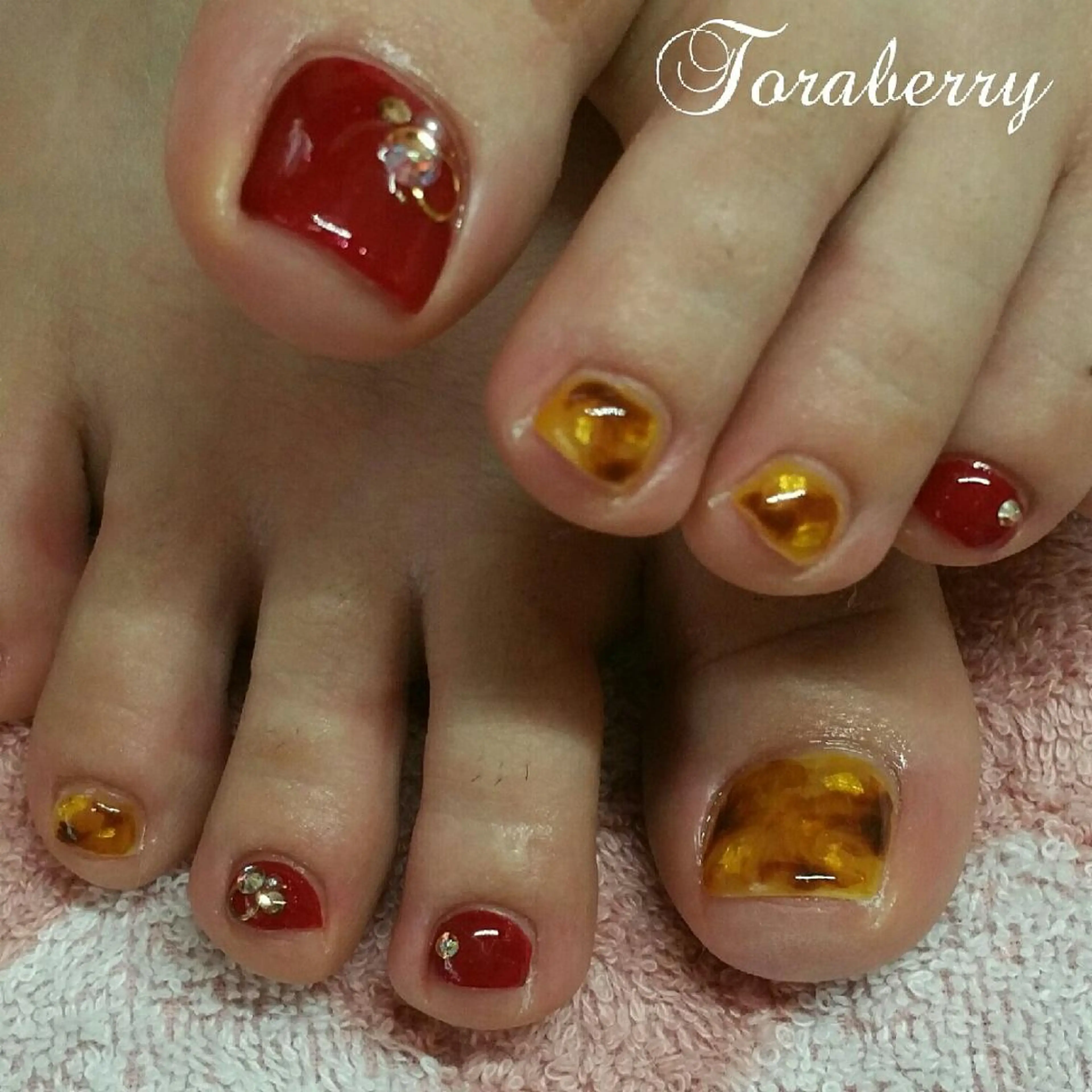 ネイル べっ甲ネイル フットネイル ネイリスト なつみのネイルデザイン