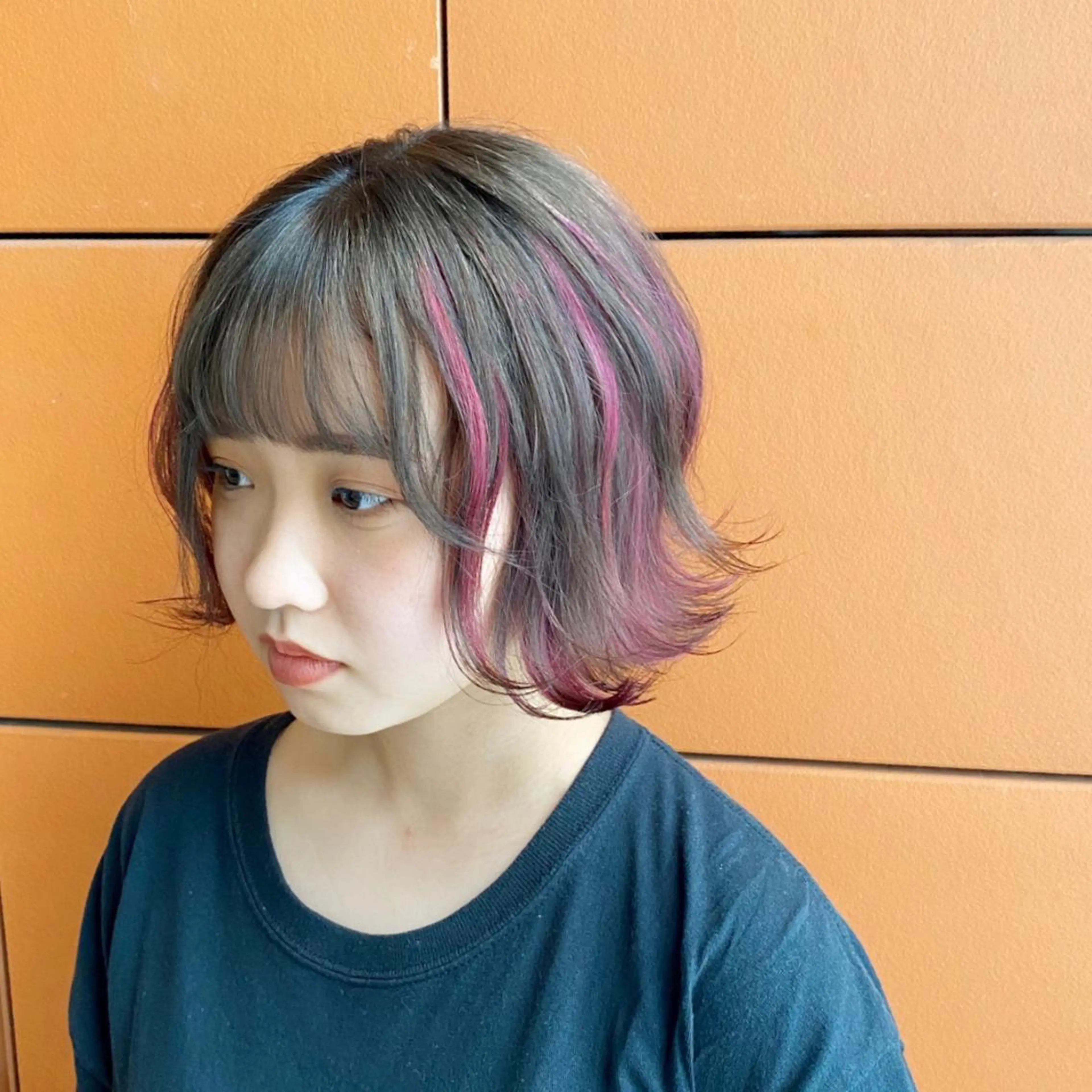 ショート カラー 井手 孔介のヘアスタイル
