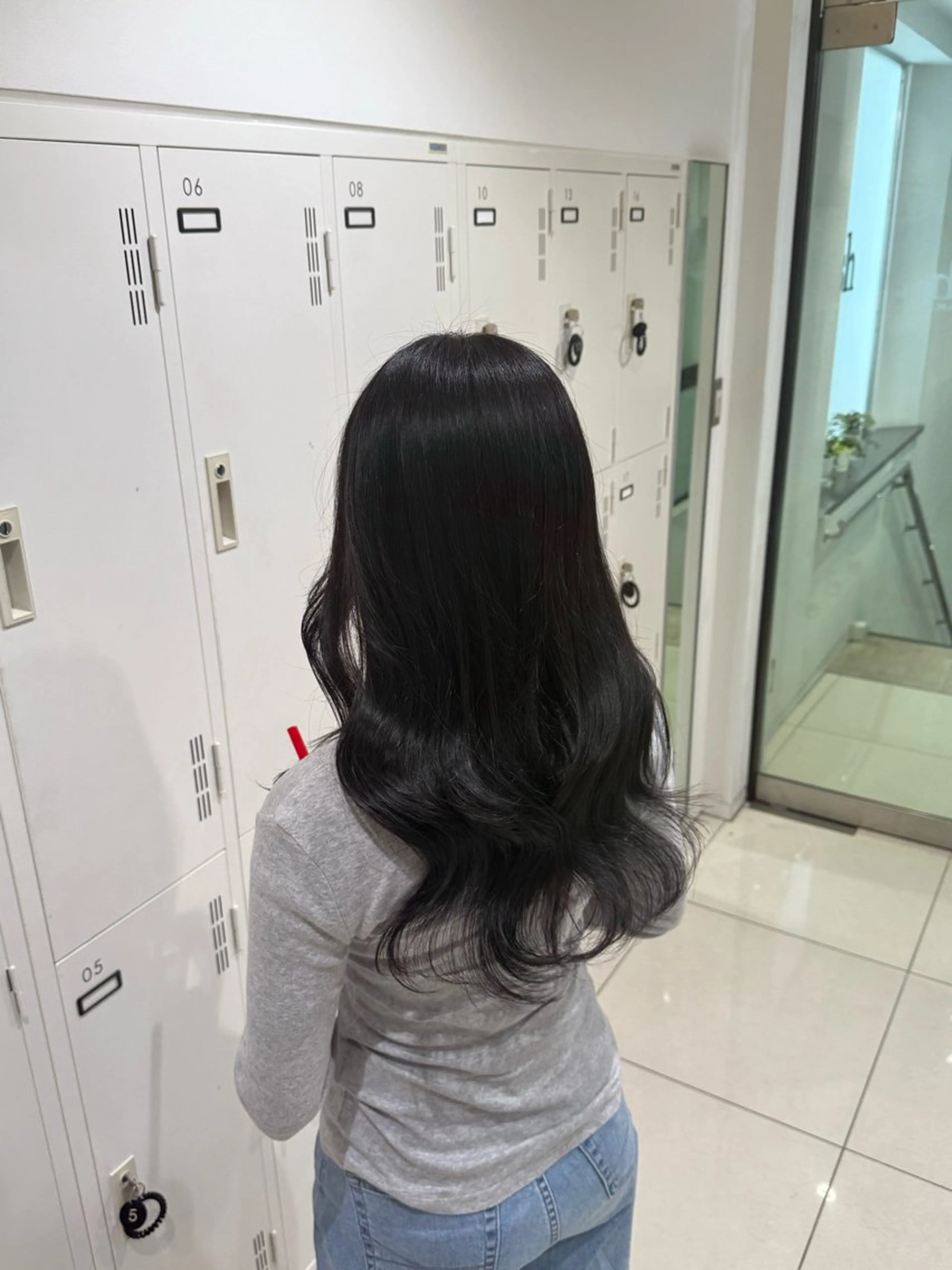 ミディアム カラー 透明感ハイトーン 🪽☾mizukiのヘアスタイル