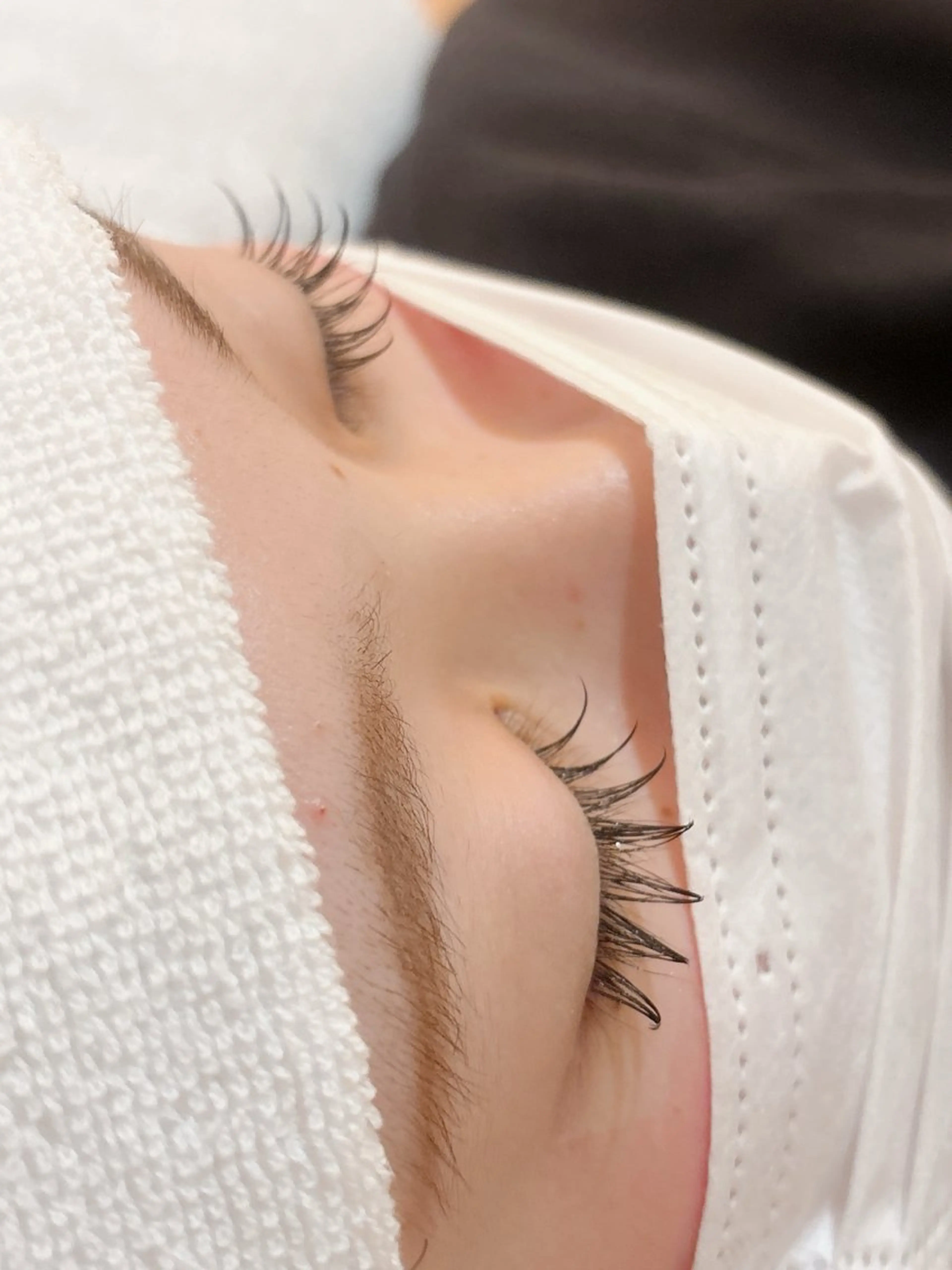 マツエク・マツパ 束感まつ毛 loa/野田店 ななみのマツエク・マツパデザイン