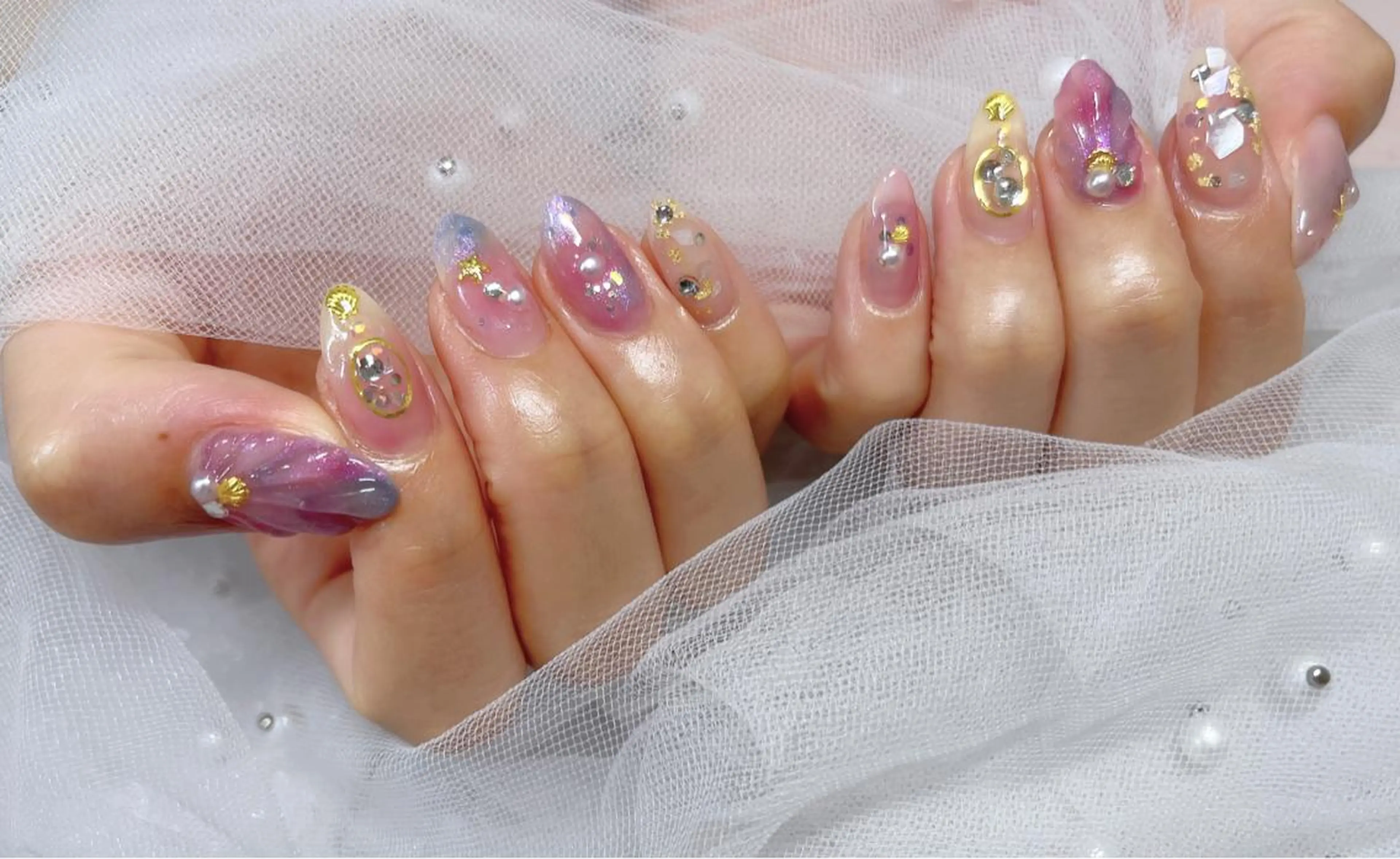 ネイル ハンドネイル COCO ネイルのネイルデザイン