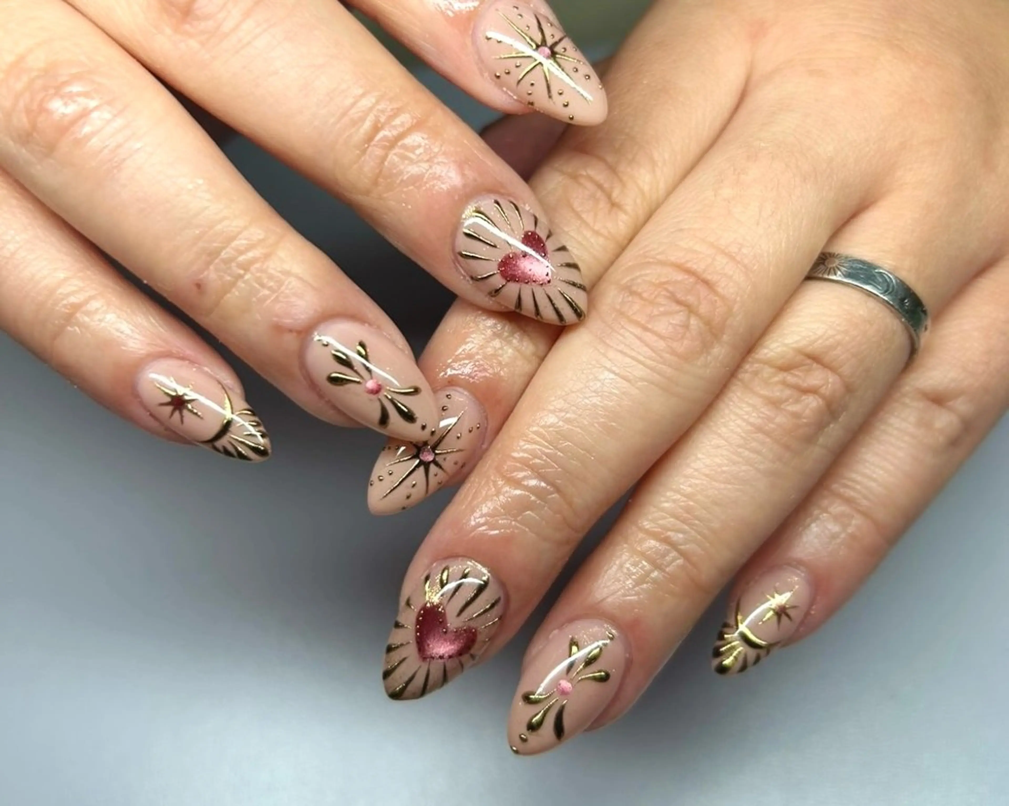 ネイル フットネイル ネイルサロン Friday 21所属・ネイルサロン Friday 21のネイルデザイン