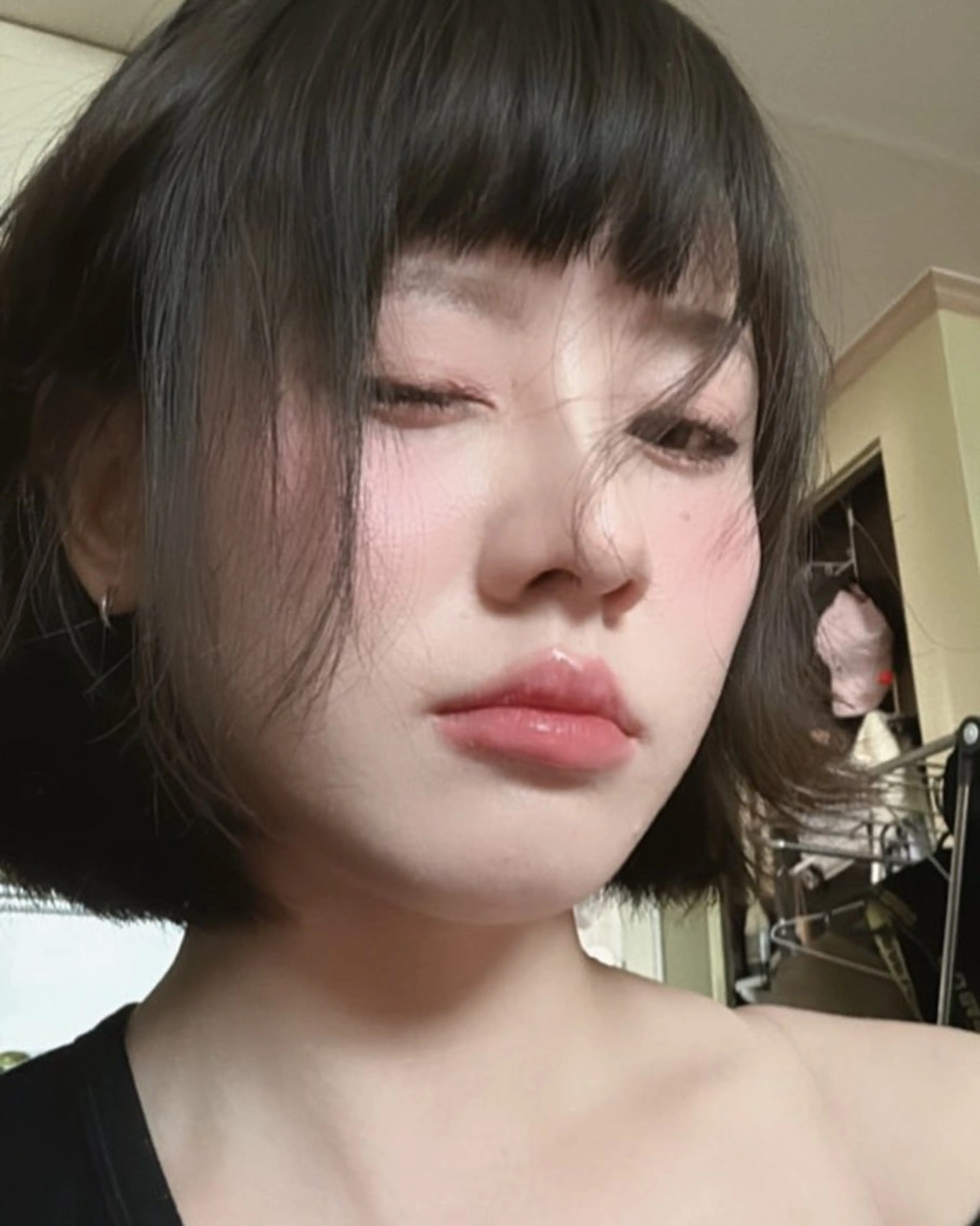 ミディアム カラー 黒髪 韓国風ヘア レイヤーカット カット ヘアカラー トリートメント YUTO 韓国美容師 레이어드컷,韓国ヘアのヘアスタイル