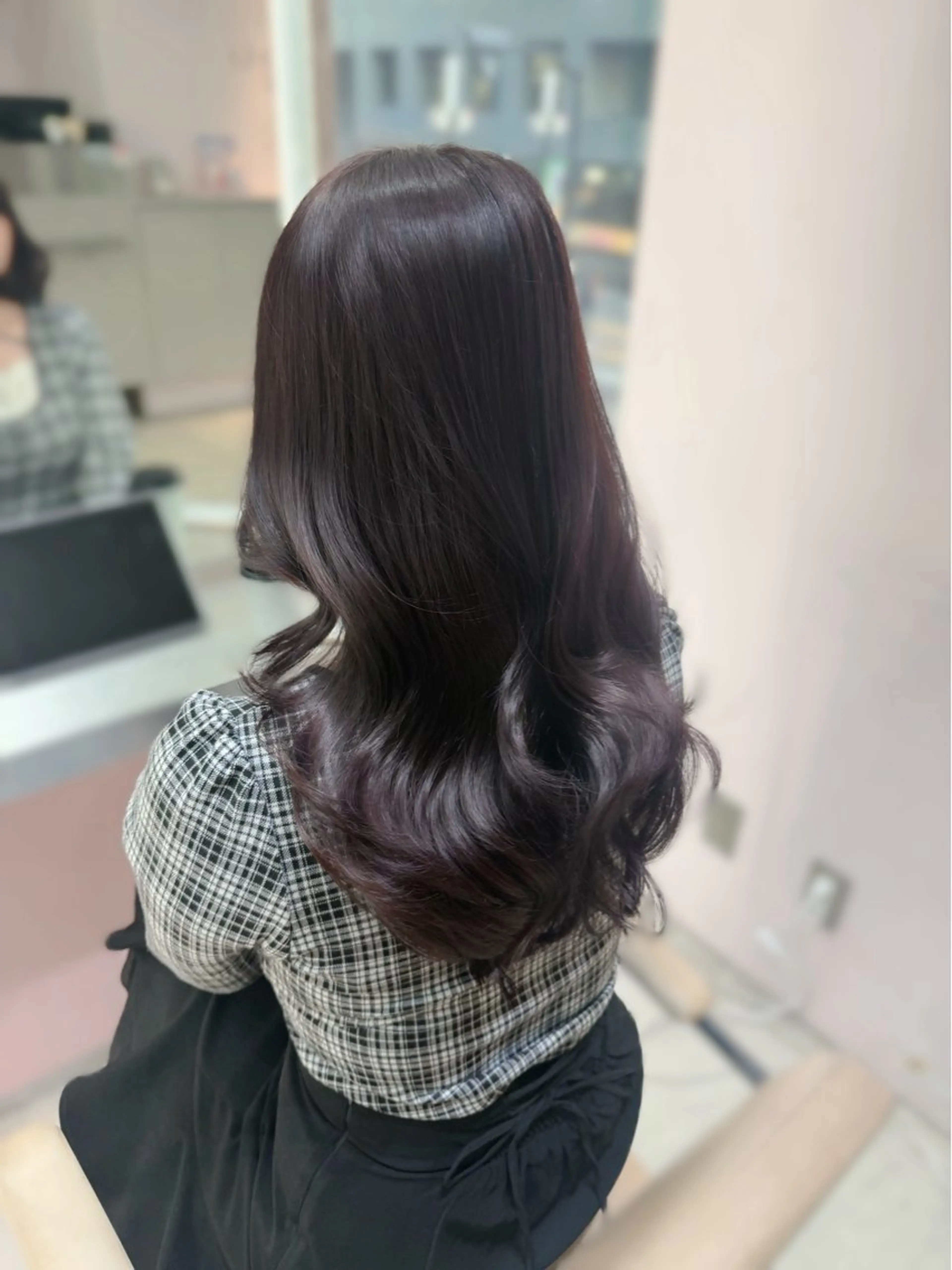 ロング カラー ブリーチ ブラウンカラー ダブルカラー ラベンダーカラー ロング カット ヘアカラー トリートメント 上品モテガーリー Rena🎀のヘアスタイル
