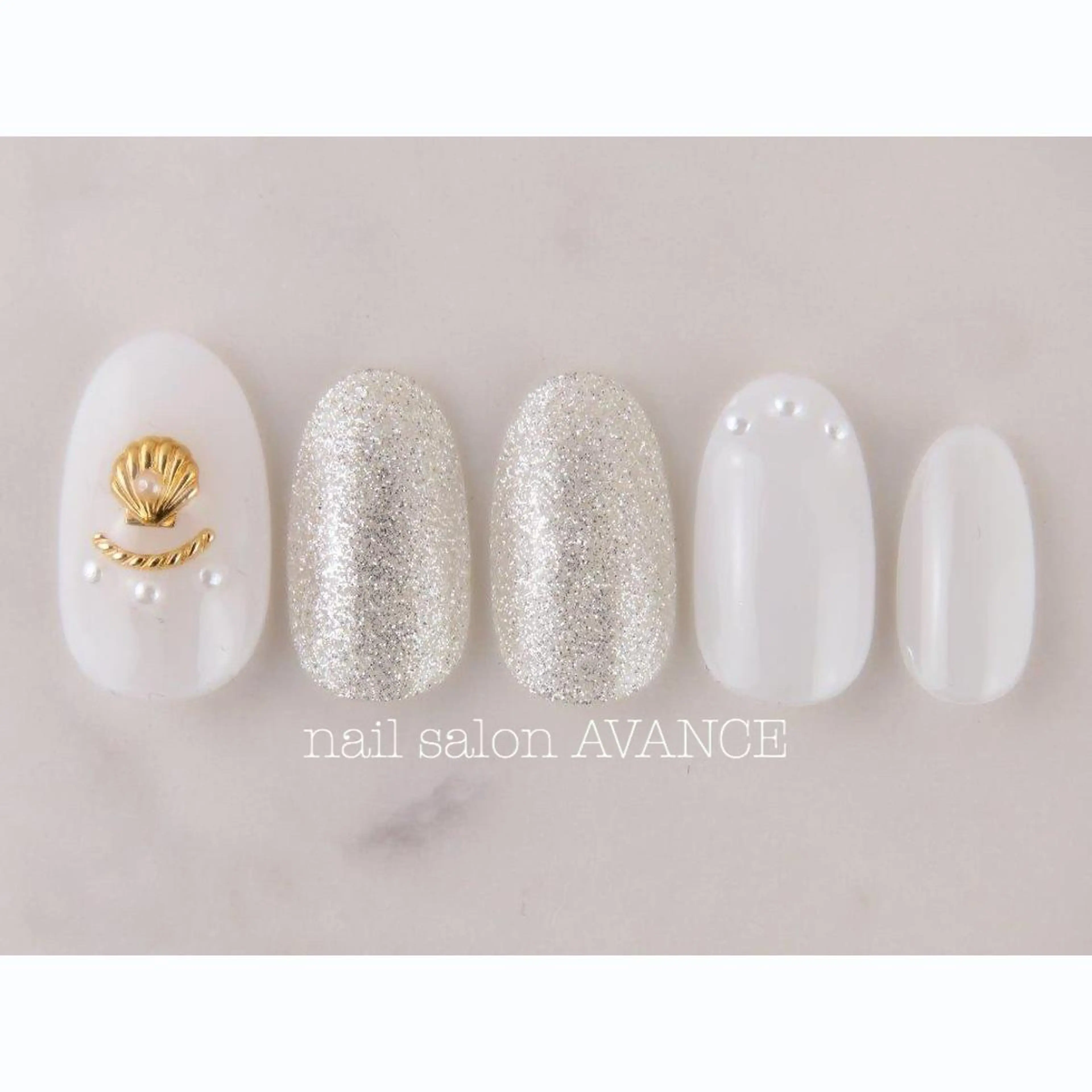 ネイル ネイルサロン Shiröのネイルデザイン