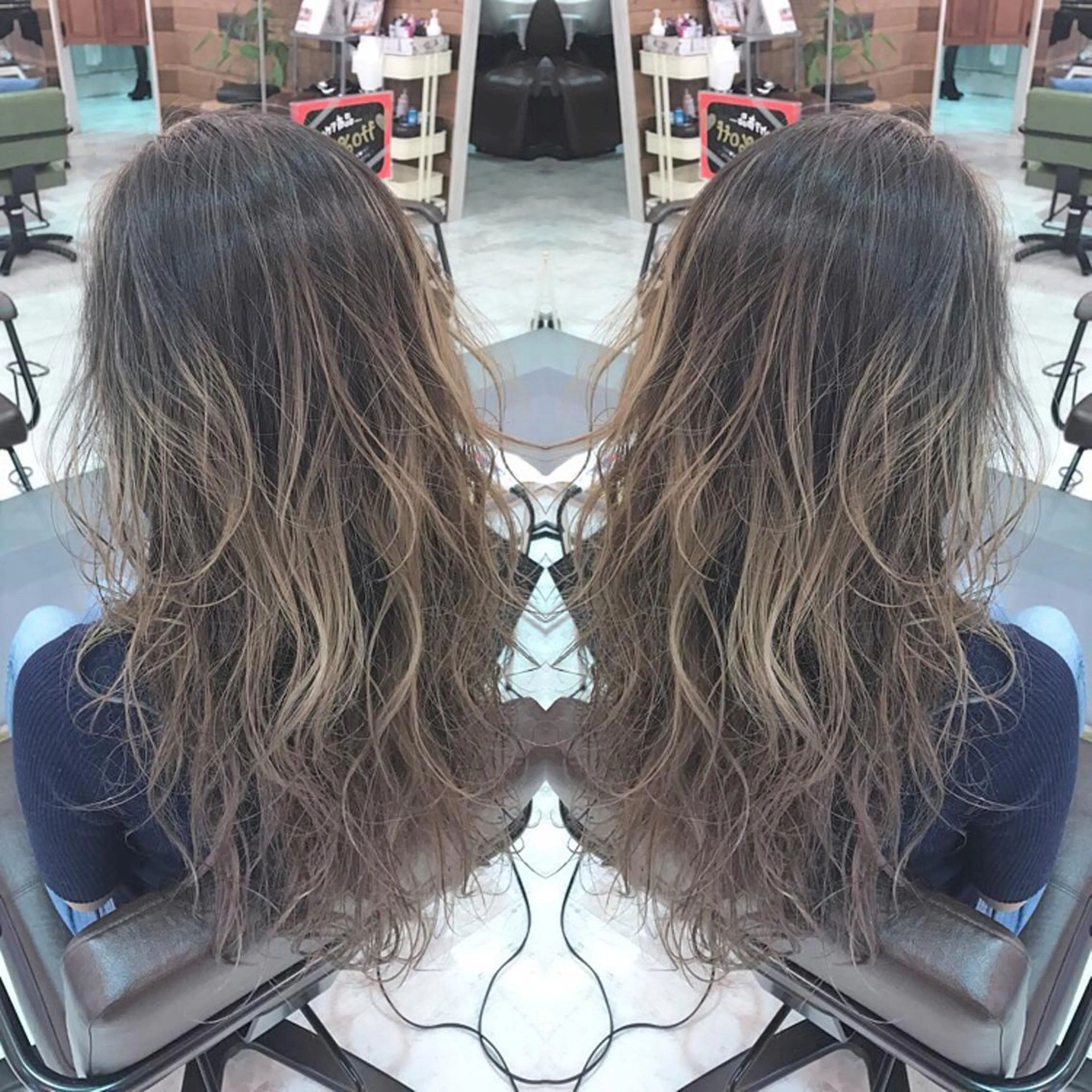 セミロング ロング カラー バレイヤージュ ハイライトカラー ハイライト レイヤーカット 青木 茂樹⭐️ 透明感カラーのヘアスタイル