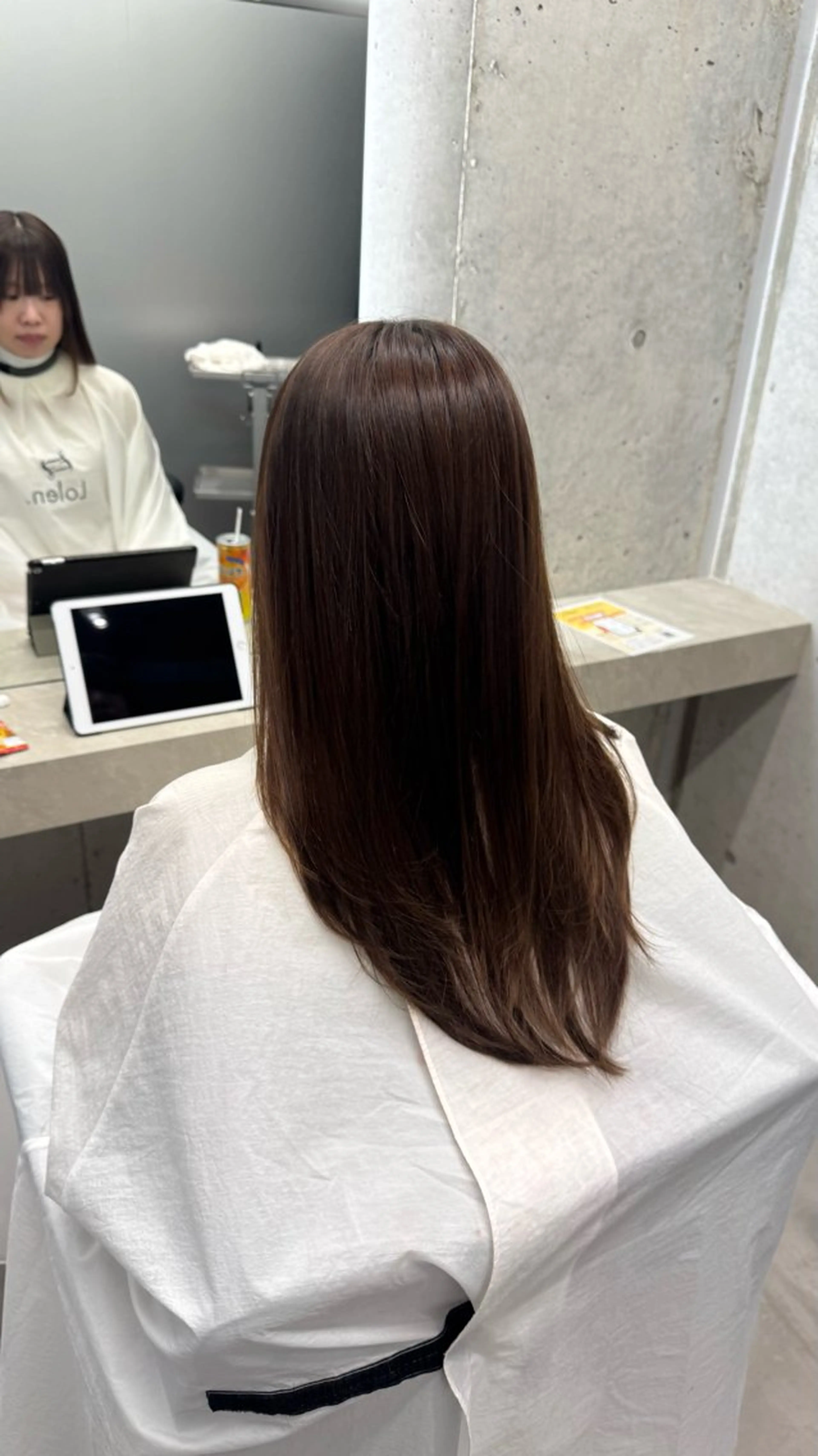 セミロング 伸ばしかけ レイヤーカット shio ハイトーン 💗【福岡天神】のヘアスタイル