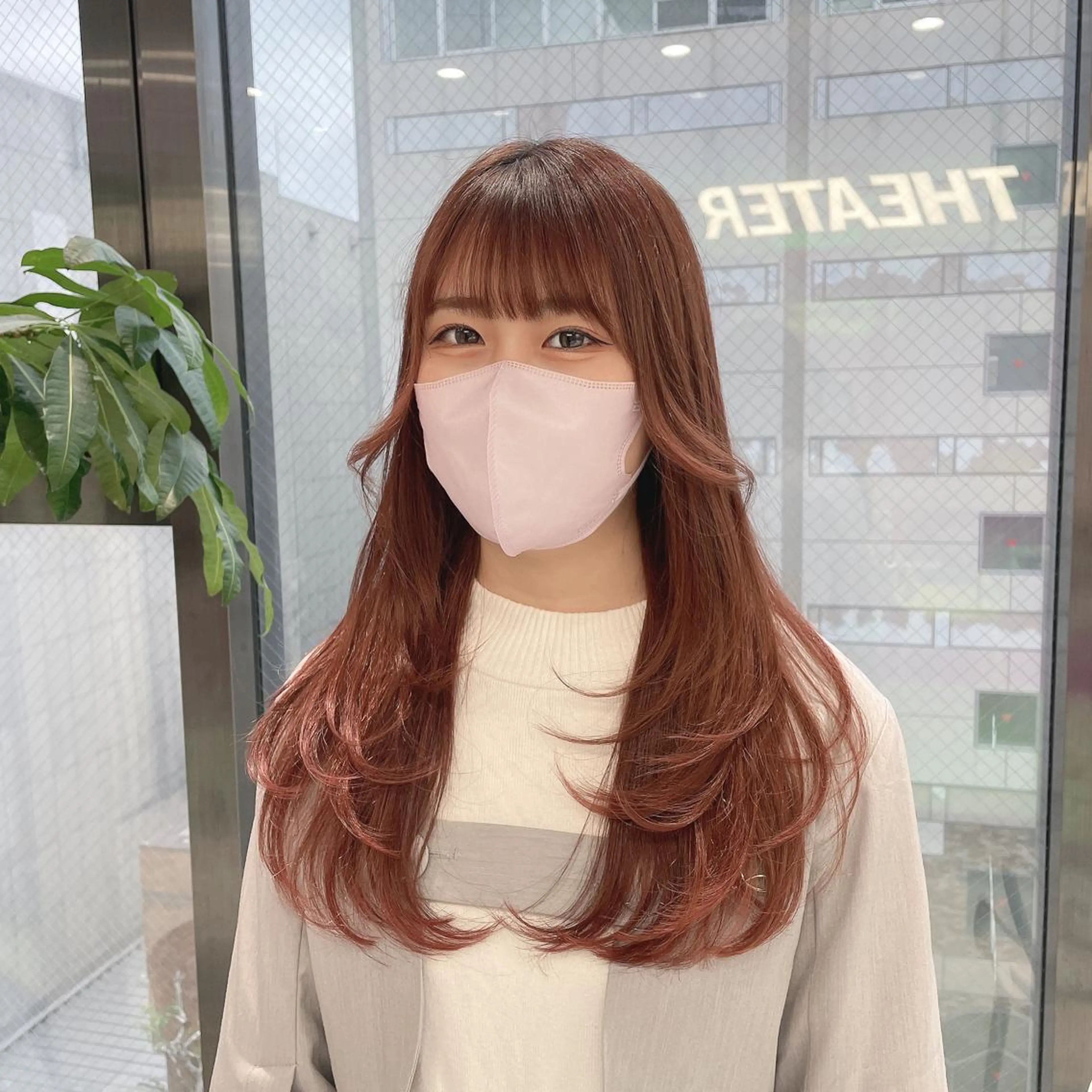 ロング カラー ヘアアレンジ ベージュカラー 黒髪 ブリーチ ブルーカラー ブルーブラック 韓国ヘア指名率 No. 1小堀京介のヘアスタイル