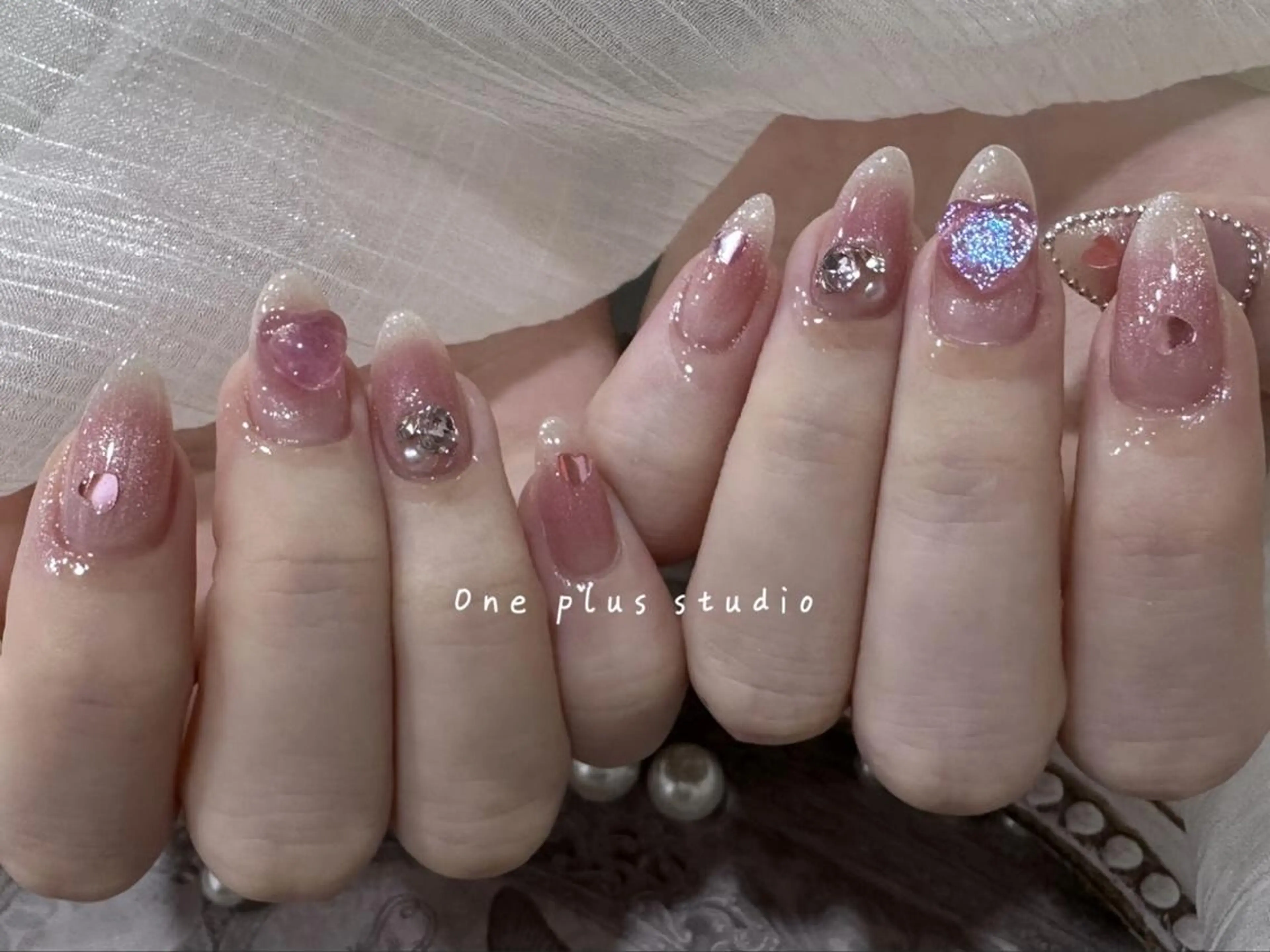 ネイル アニマル柄 ボルドー ブラウン フレンチネイル マグネットネイル One Plus Nail Salonのネイルデザイン