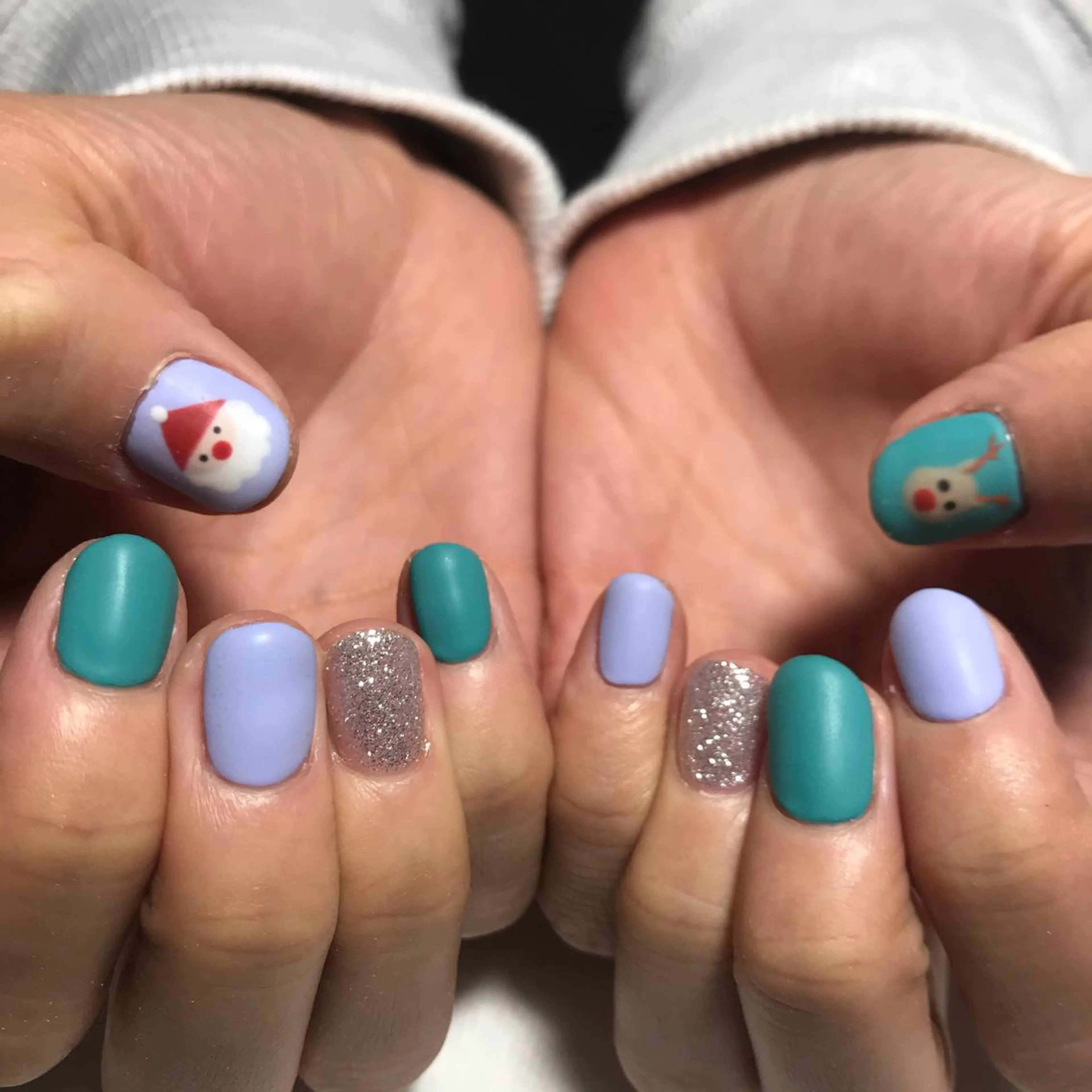 ネイル ECLAT エクラ所属・寺山 千鶴のネイルデザイン