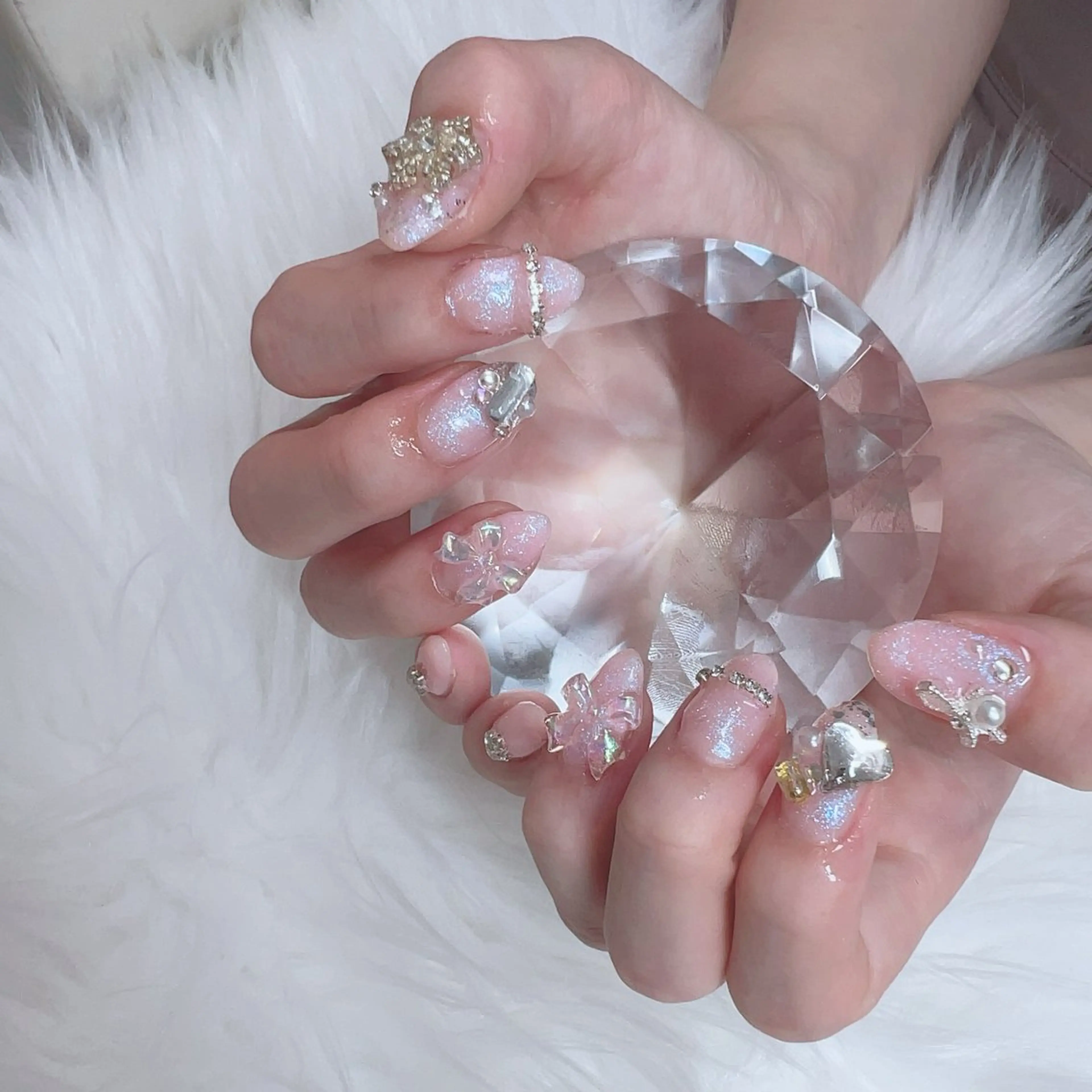 ネイル エスポワール ビューティサロンのマツエク・マツパデザイン