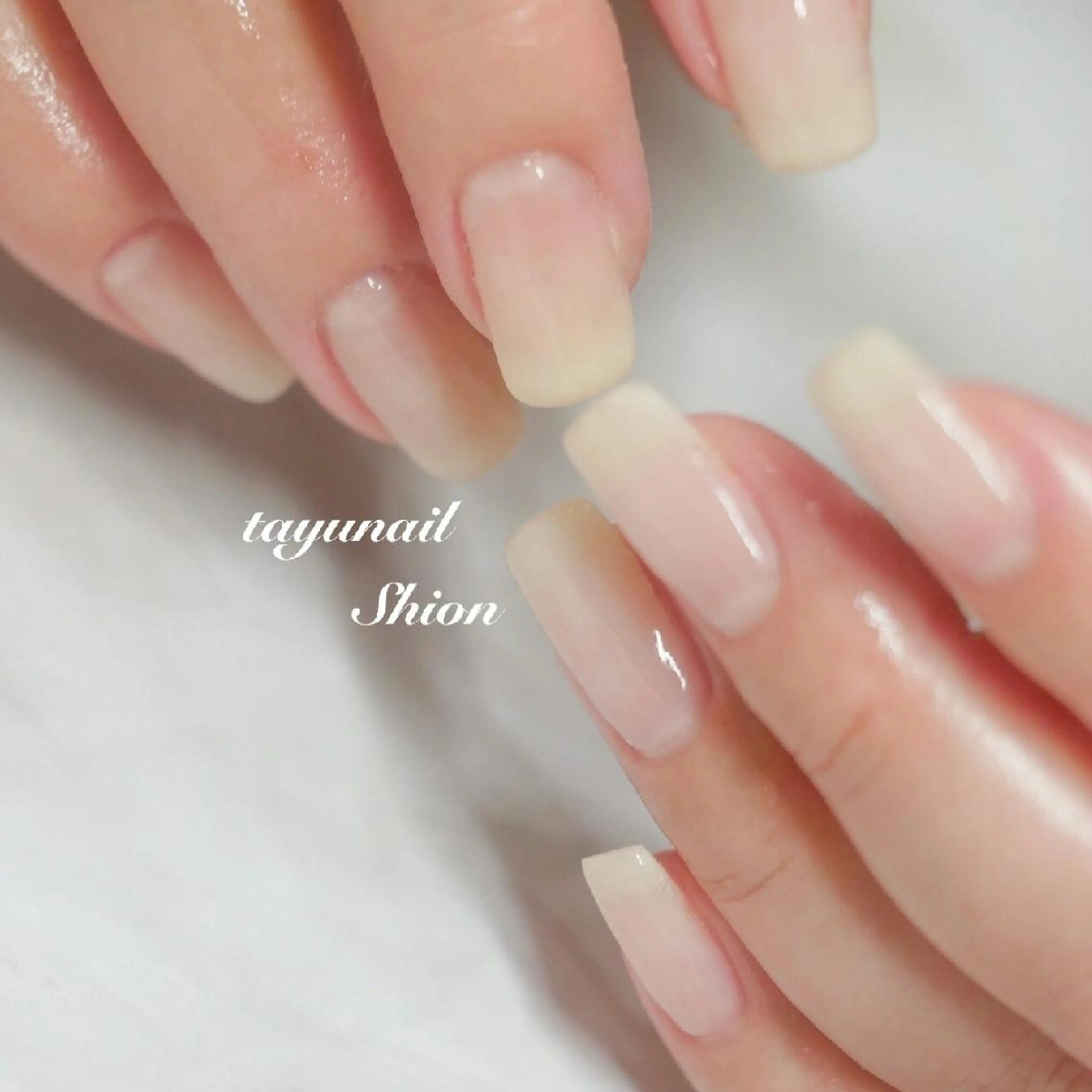 ネイル ブルー ジェルネイル グラデーション パラジェル ネイルサロン 【たゆnail】のネイルデザイン