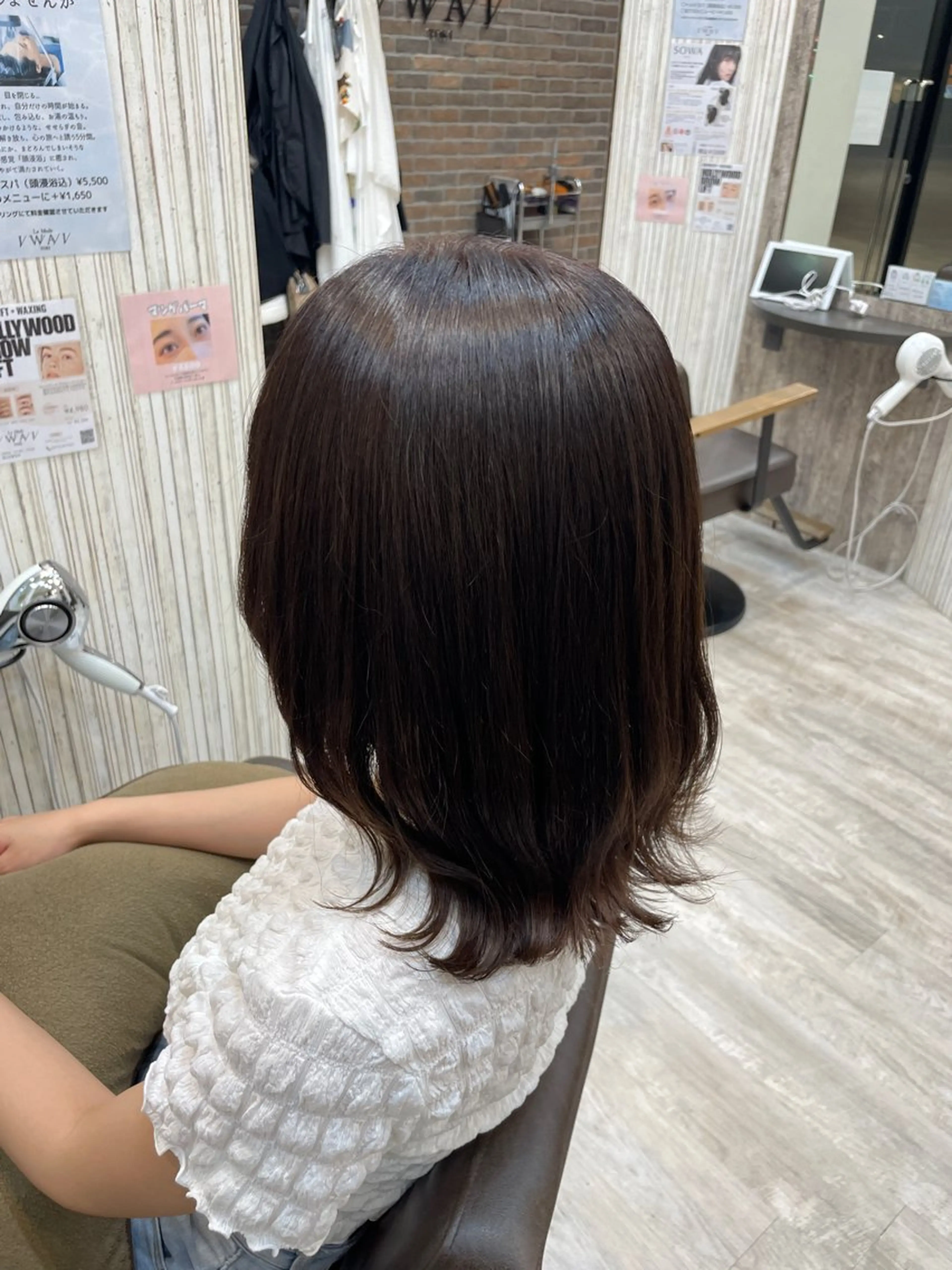 ミディアム カラー ラモードイワイ土岐 / 太田のヘアスタイル