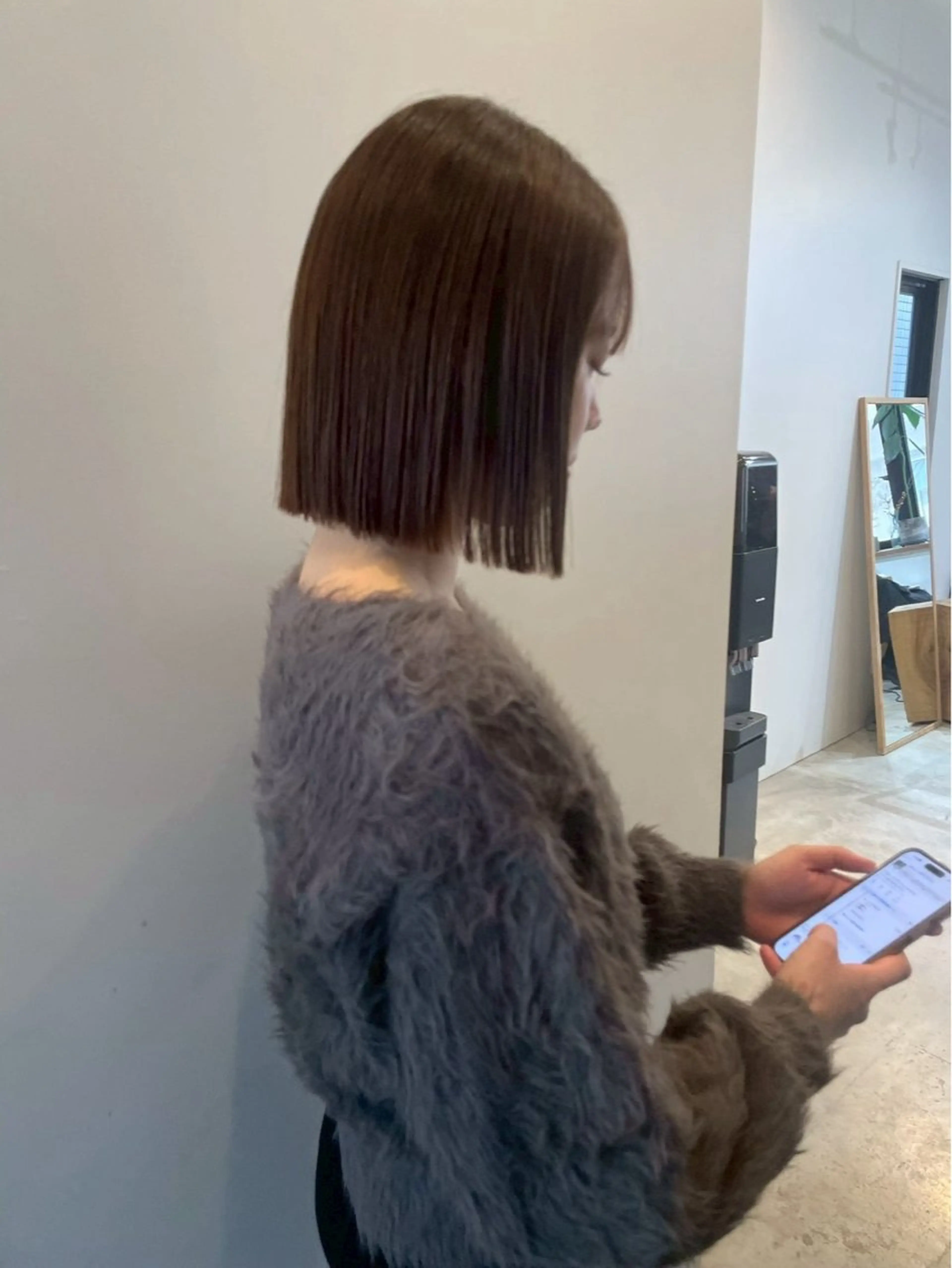 ショート 切りっぱなしボブ ボブ カット the hinc所属・anri/野田/ ボブカットのヘアスタイル