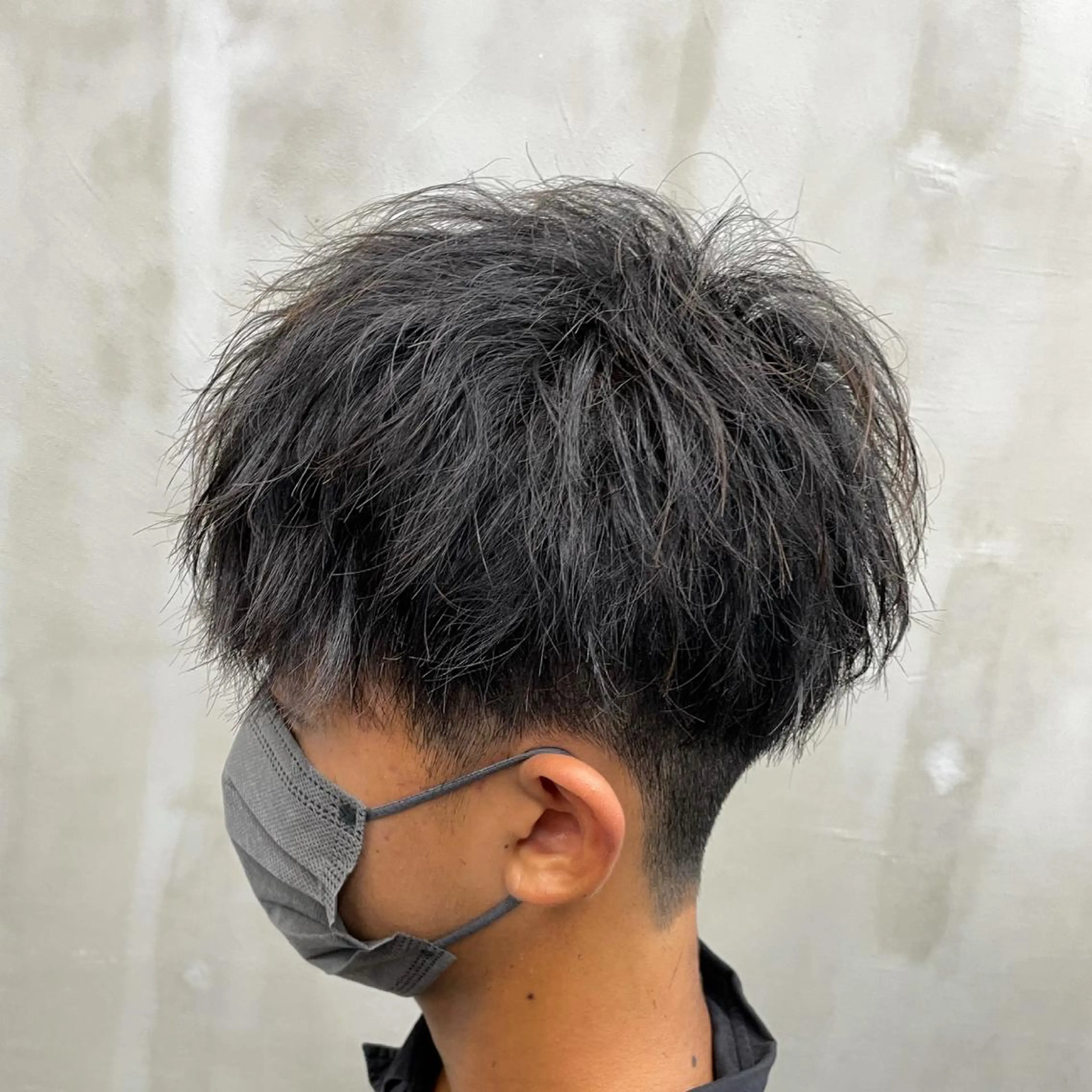 ショート メンズ メンズサロン代表 曲がる縮毛矯正のヘアスタイル