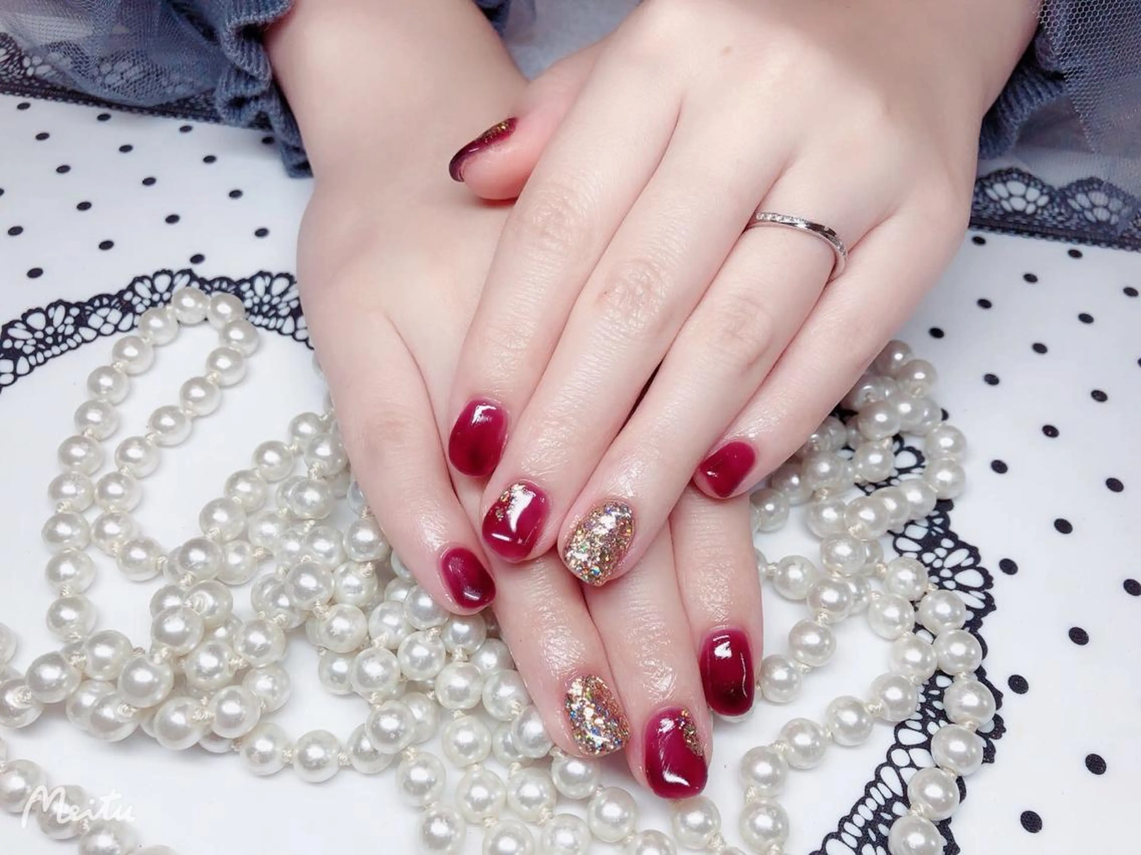 ネイル ハンドネイル マジック ミラーのネイルデザイン