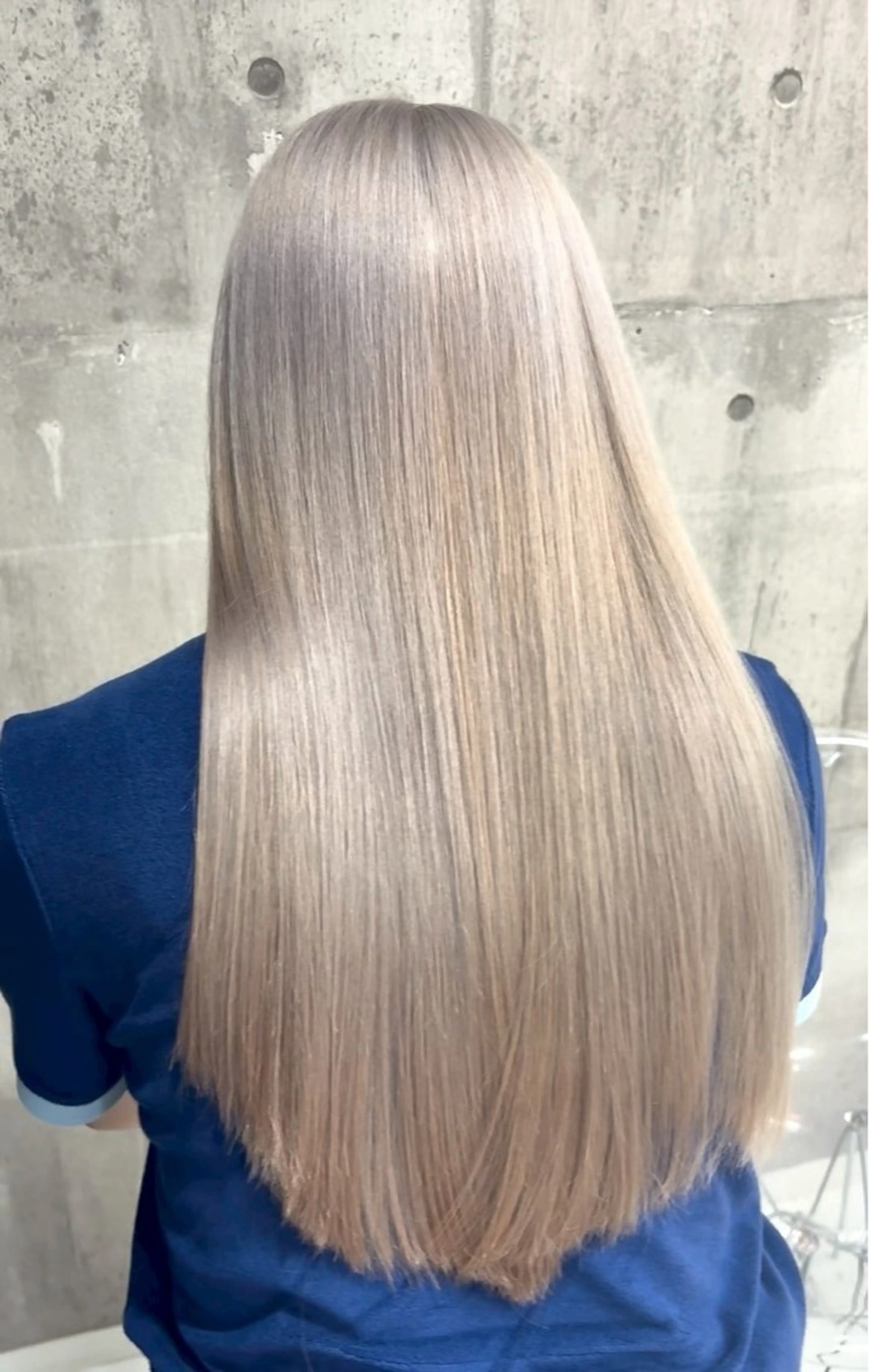 カラー 【🦋ハイトーンリタ ッチ🦋】ENAのヘアスタイル