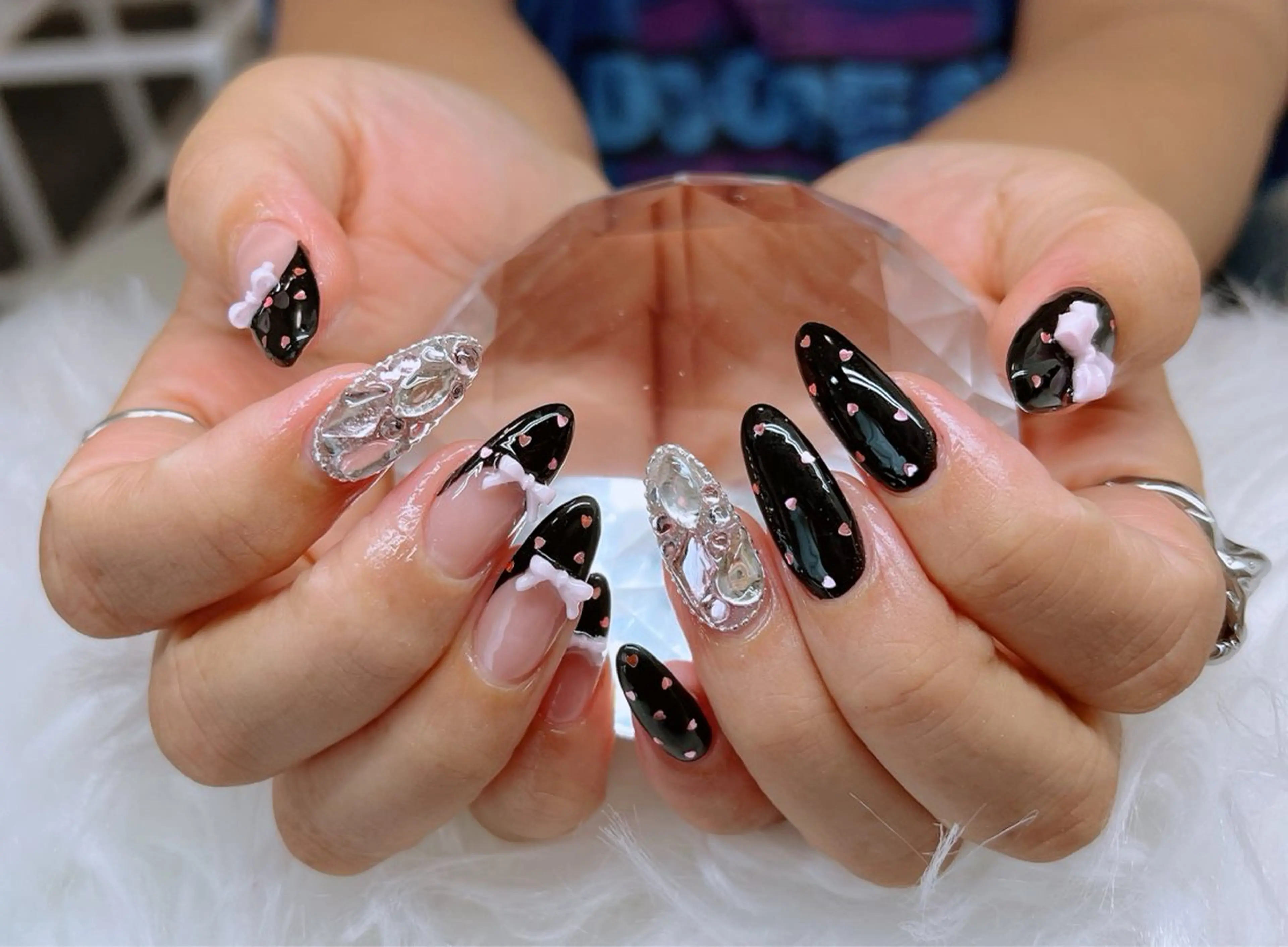 💅自爪+持ち込みデザイン＋やり放題＋小さいストーンつけ放題　(ベースフィルイン)の写真