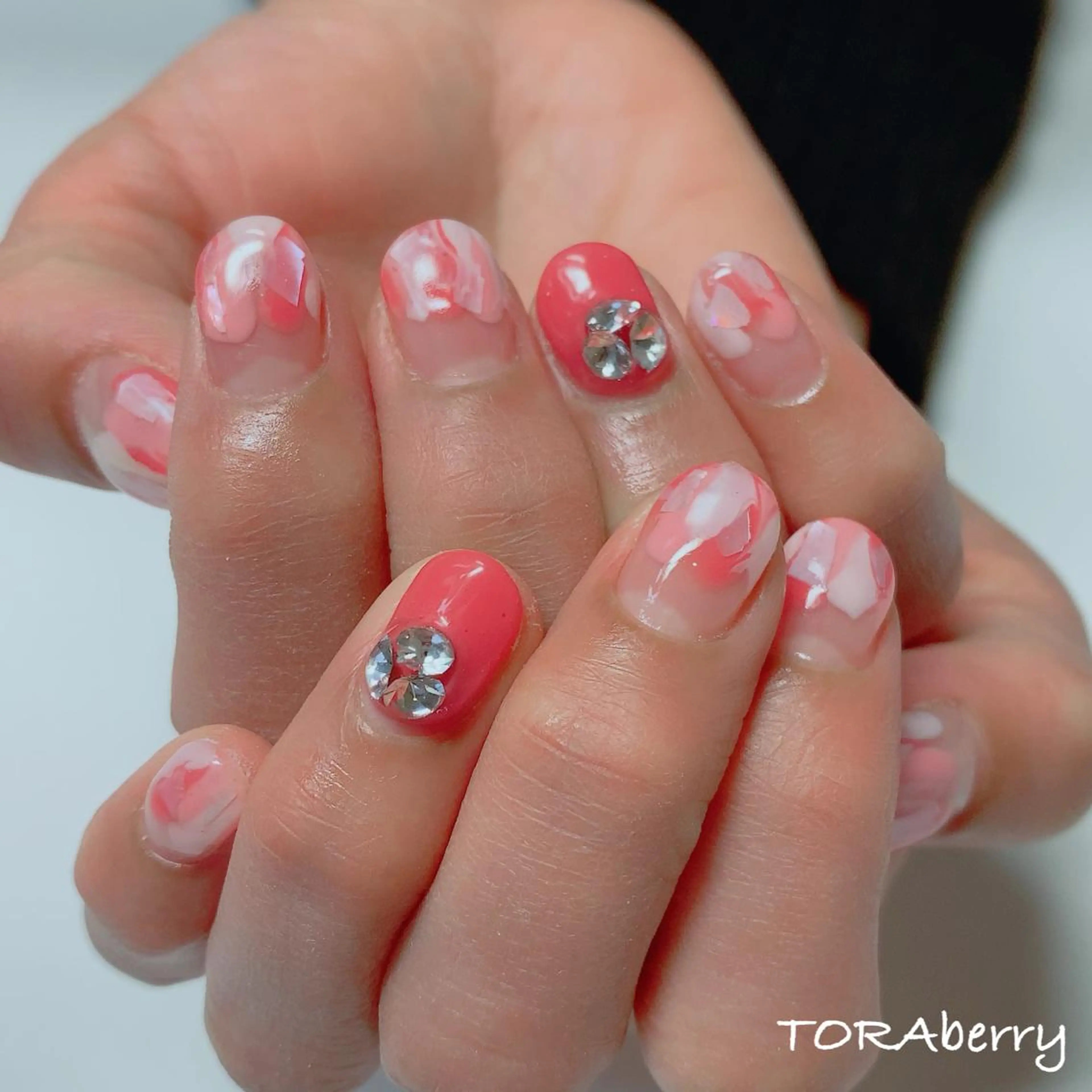 ネイル ハンドネイル ネイリスト なつみのネイルデザイン