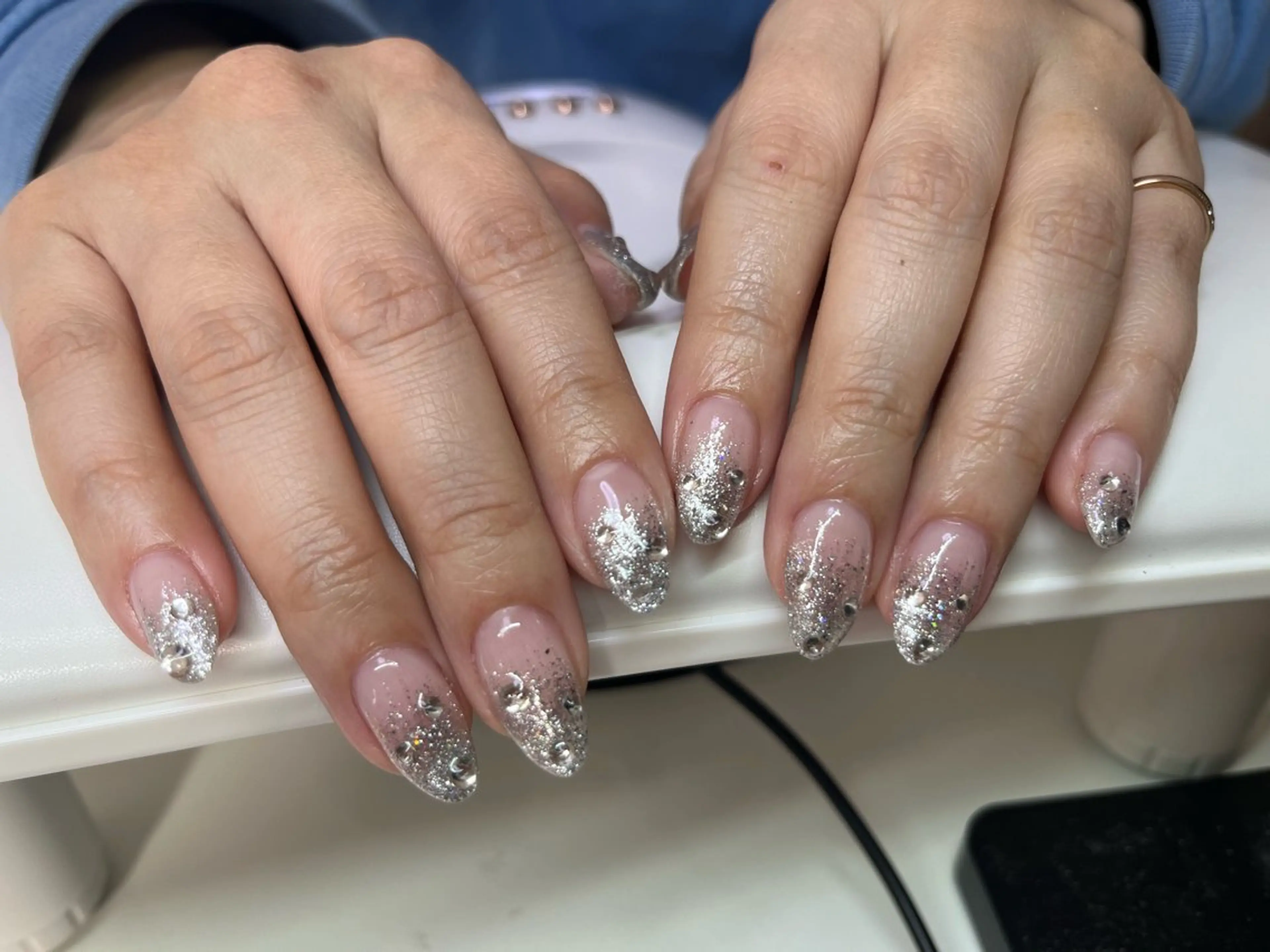 ネイル ストーンネイル ハンドネイル _55.nail_ MIKAのネイルデザイン