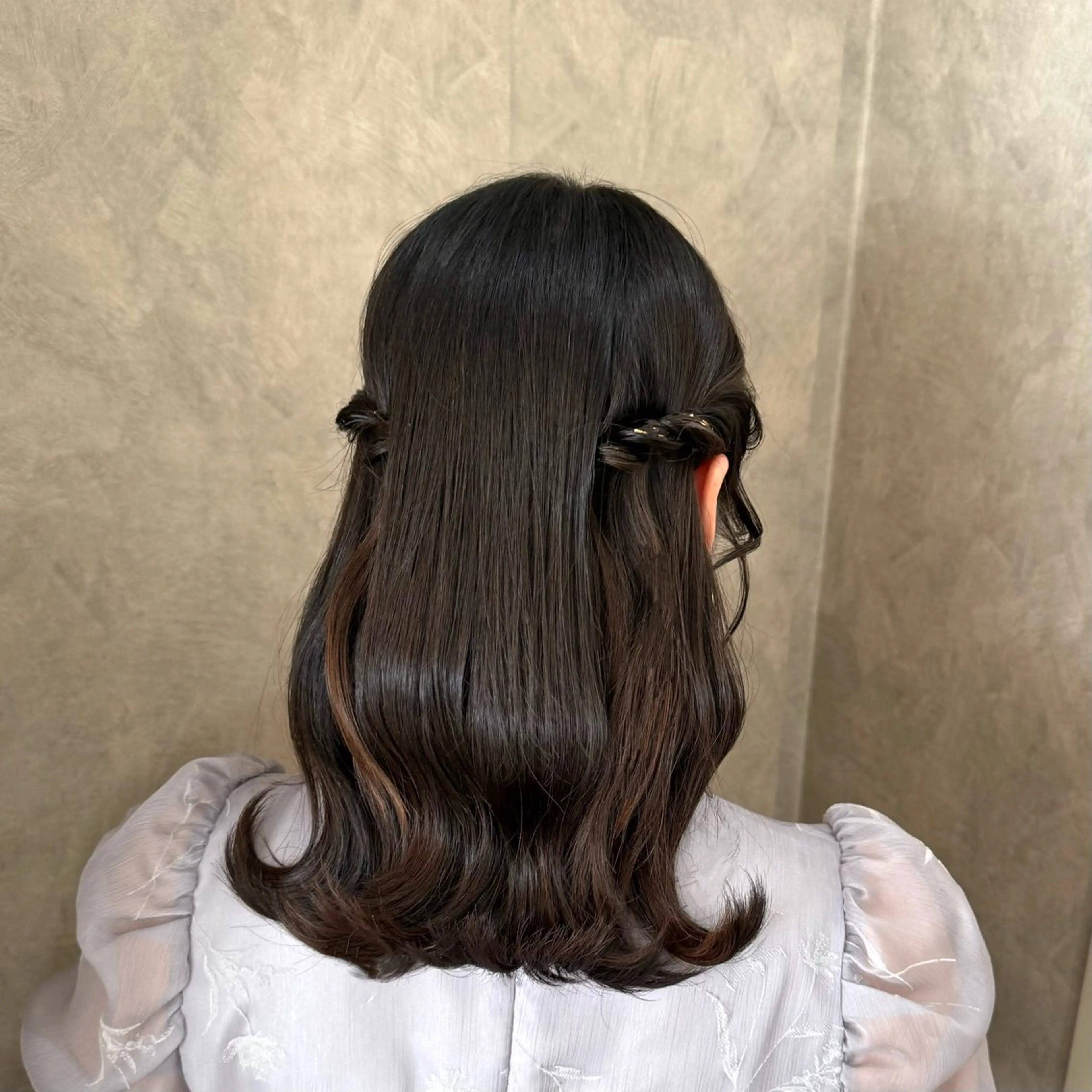 ミディアム ヘアアレンジ 成人式 ハーフアップ 結婚式・ブライダル デート 卒業式のヘアスタイル 褒められヘアメイク /‎ボブ女子🐶みおのその他イメージ