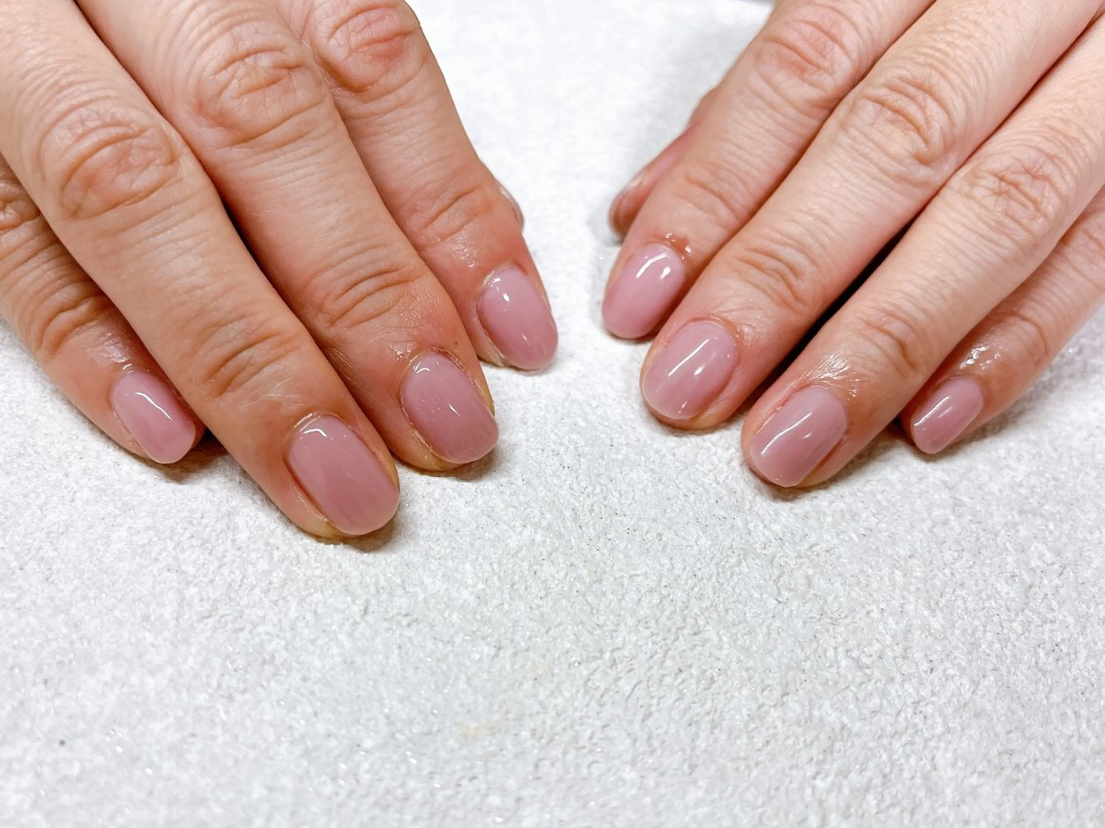 ネイル オーロラネイル フットネイル フレンチネイル ジェルネイル 韓国ネイル ハンドネイル mogunail &blowのネイルデザイン