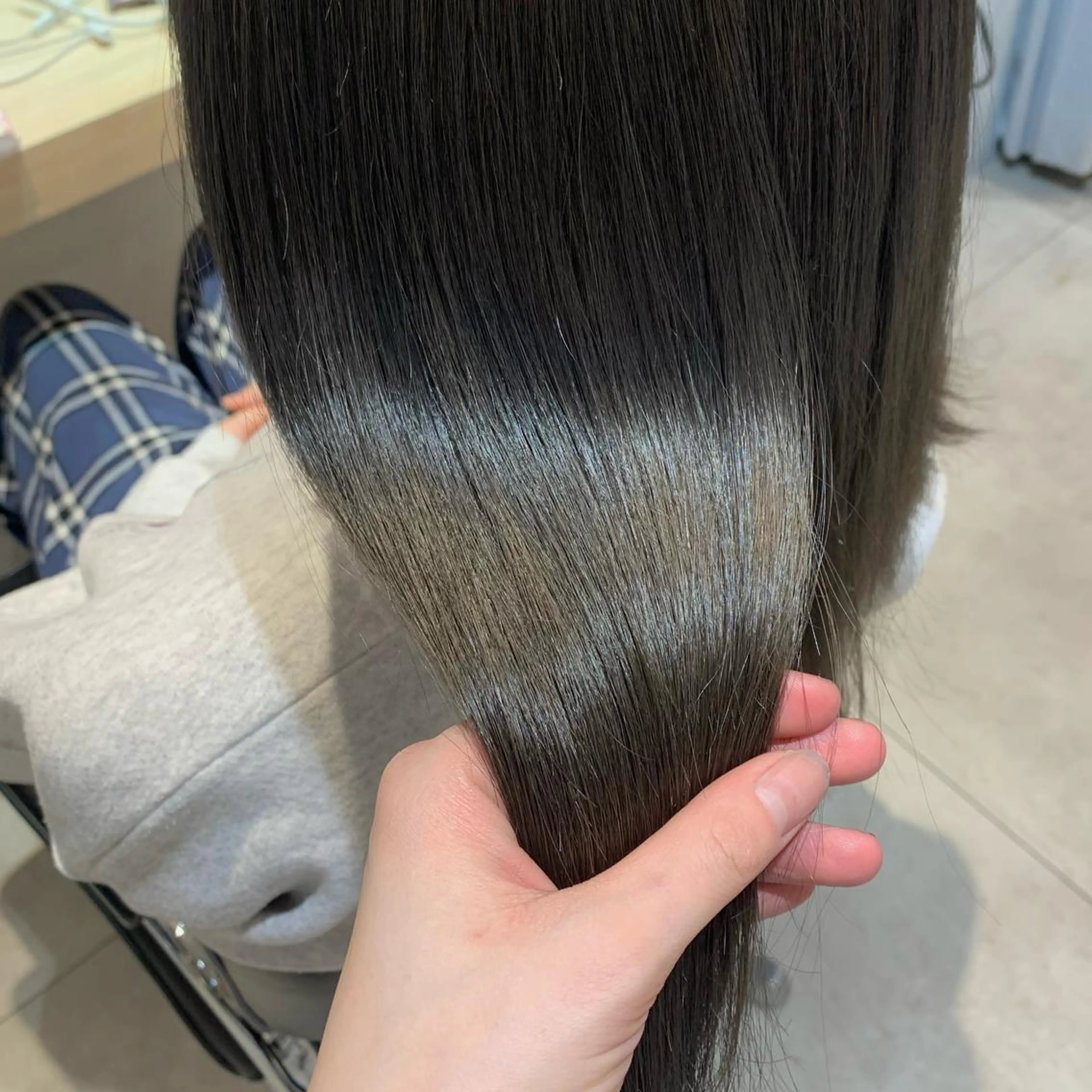 セミロング クレハ :)のヘアスタイル