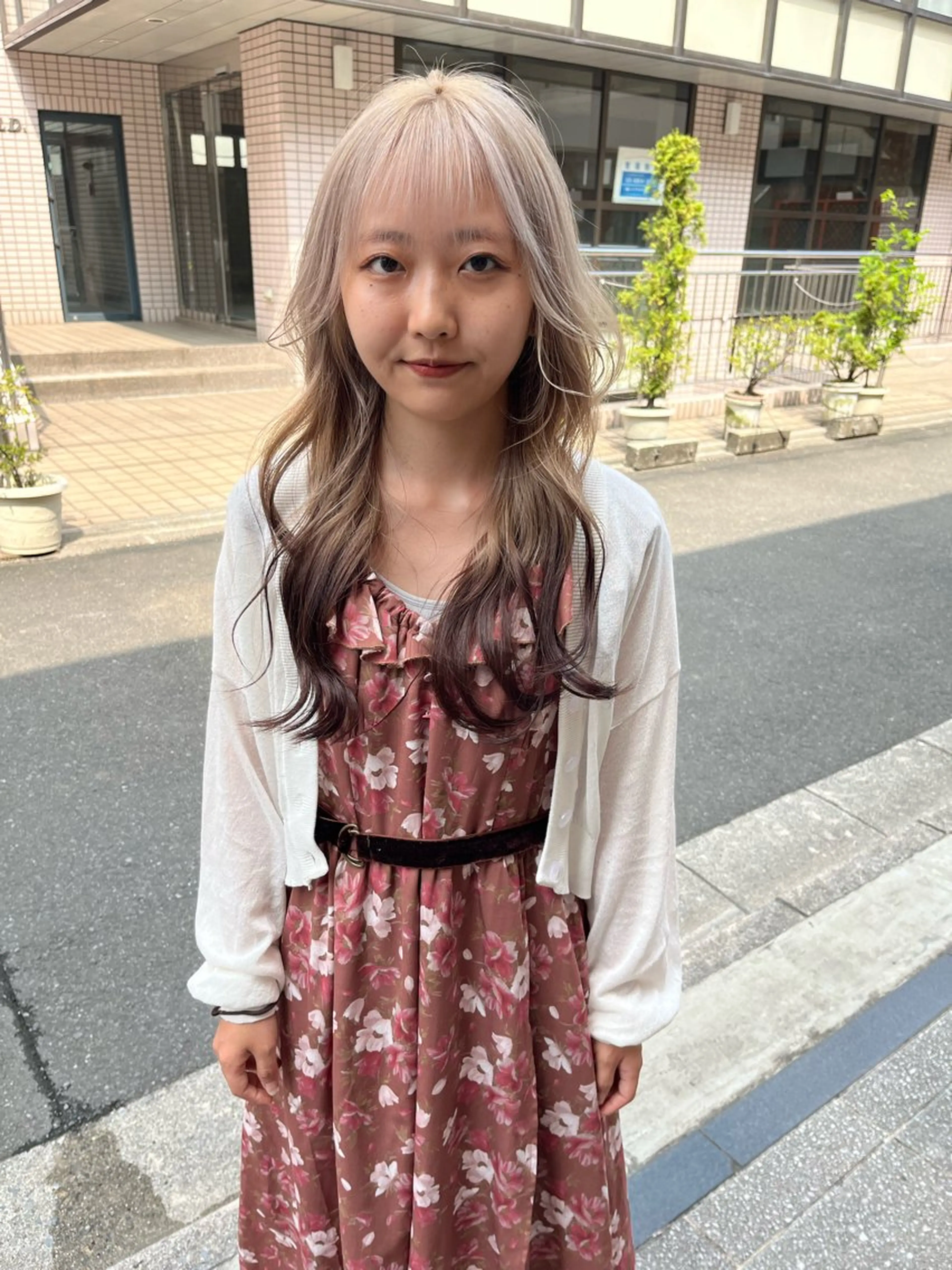 ロング カラー ヘアアレンジ ヘアカラー トリートメント ハイトーン/美髪矯正 🍃大江拓実のヘアスタイル