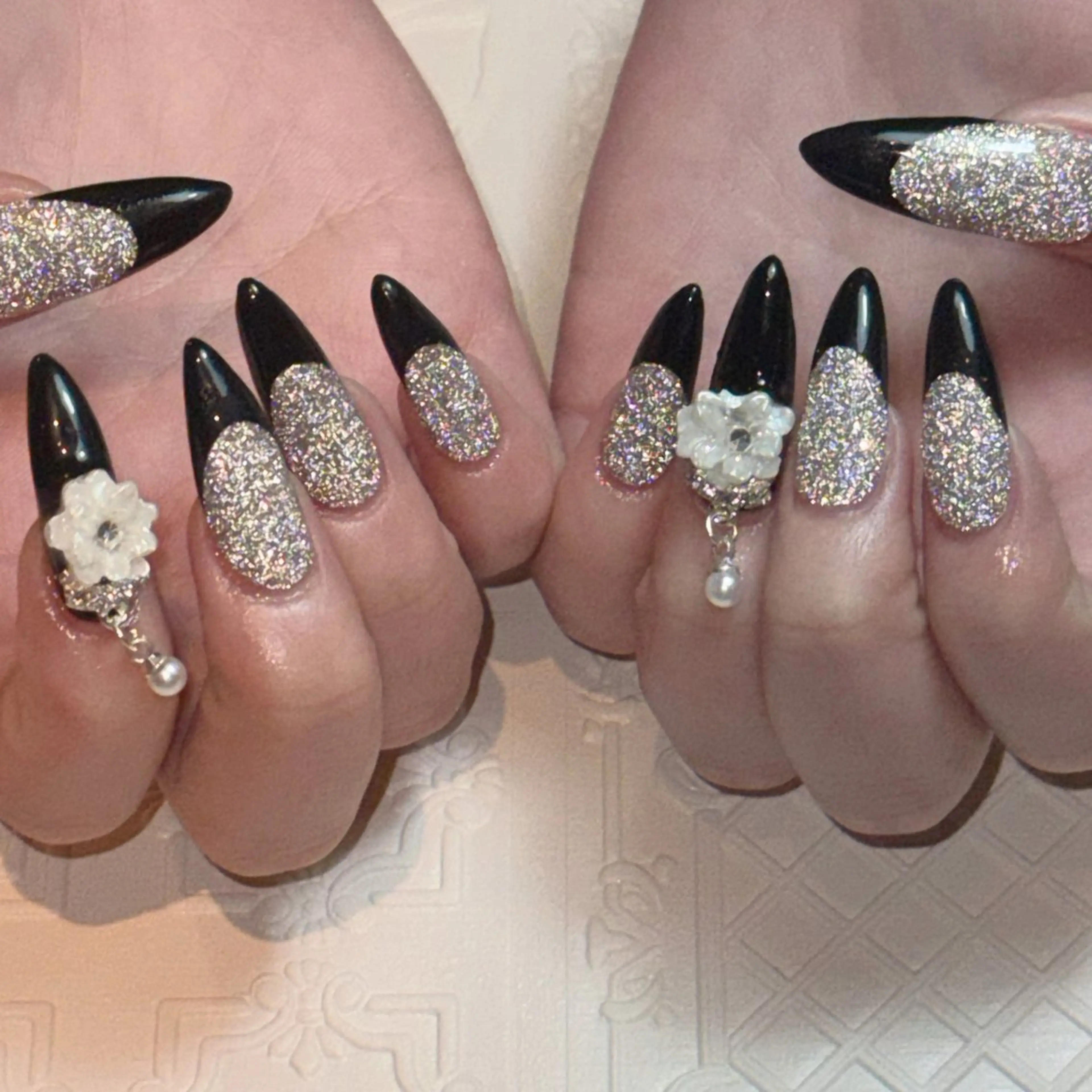 ネイル フラッシュネイル フレンチネイル brodia nails m_riのネイルデザイン