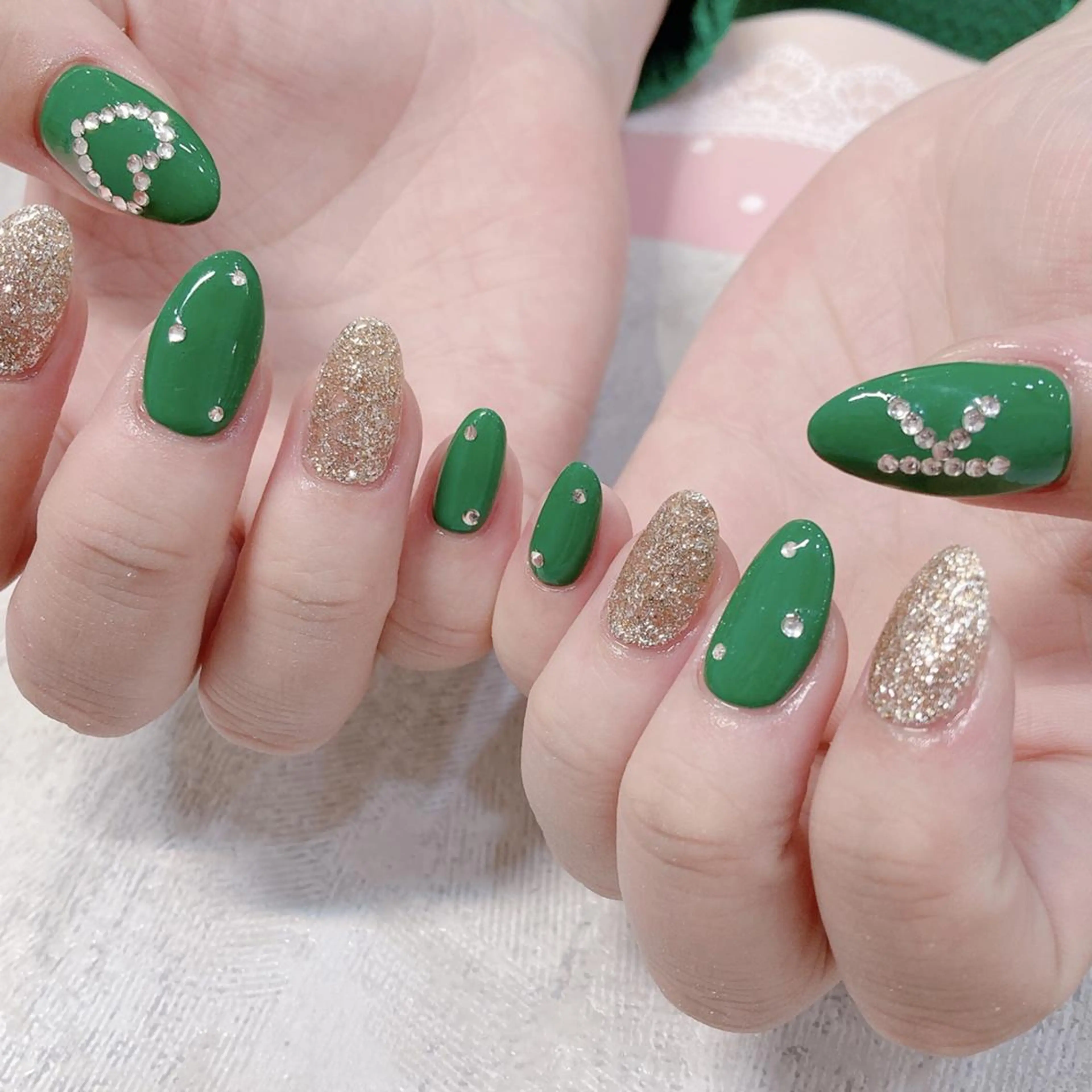 ネイル バニーアイズ　ネイル ニューオータニ博多店のネイルデザイン