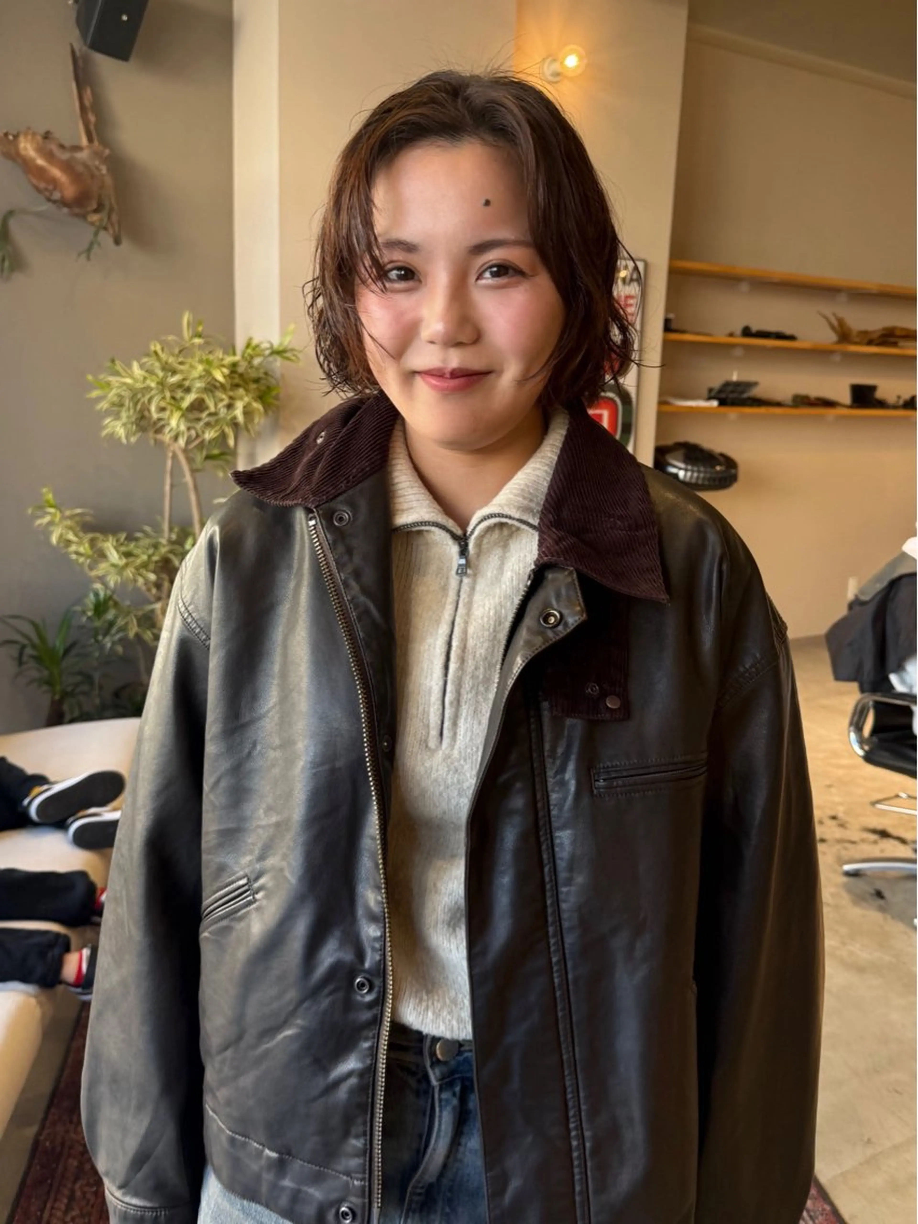 ミディアム 渡部 円のヘアスタイル