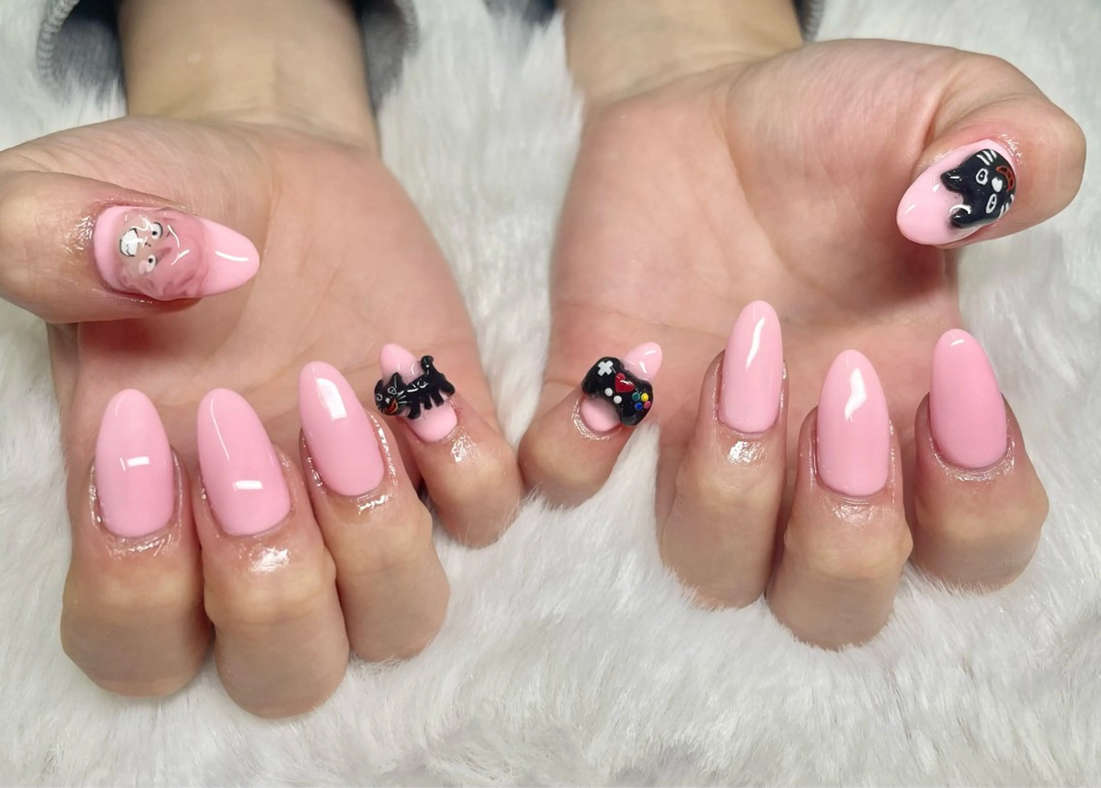 ネイル FILL nail SHIORIのネイルデザイン