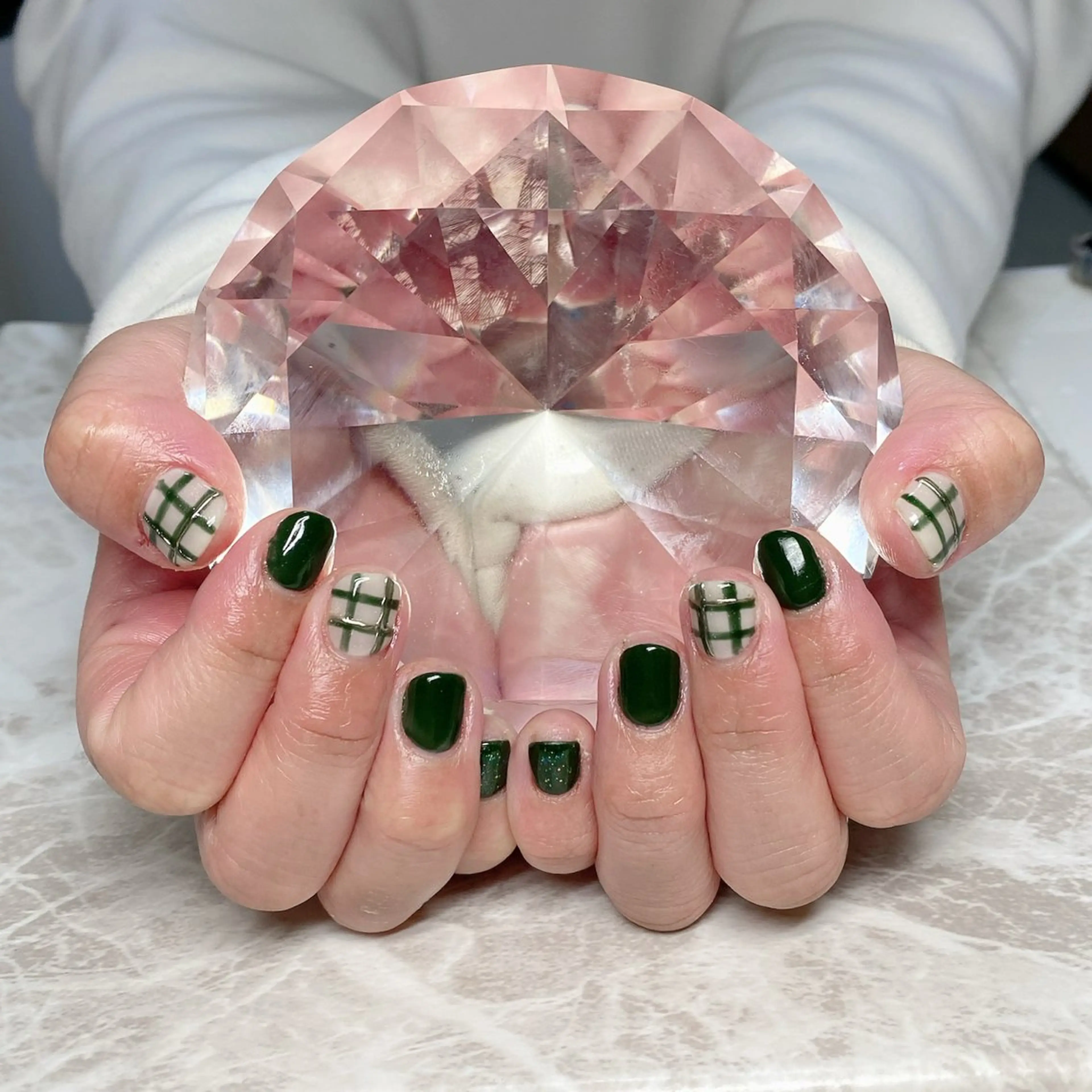 ネイル ハンドネイル ゆぴねいる所属・ゆぴねいる yupinailのネイルデザイン