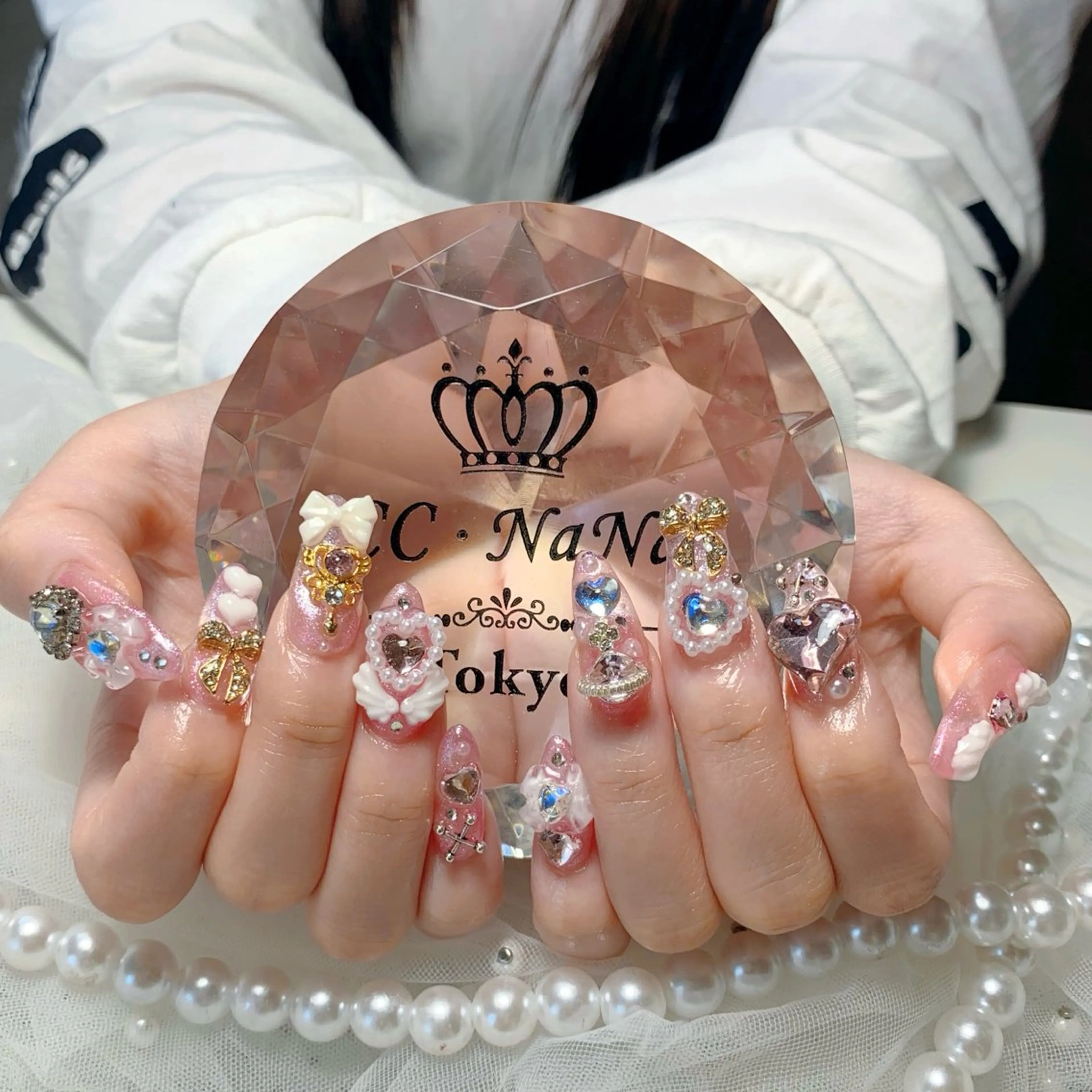 ネイル ハンドネイル 💎CC・NaNa 韓国風ネイル🌙Cのネイルデザイン