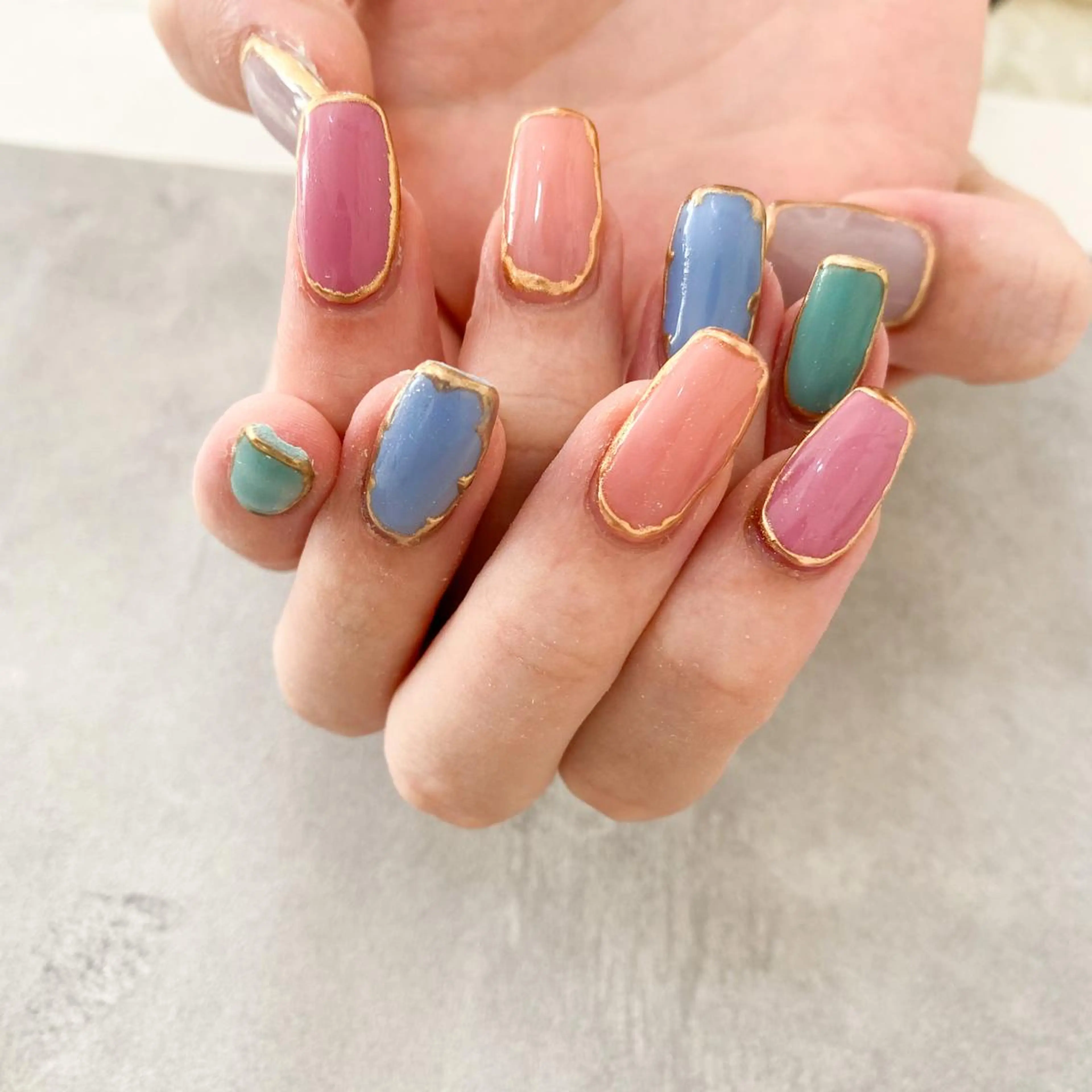 ネイル ハンドネイル ゴテゴテ💙ワンホン リオナのネイルデザイン