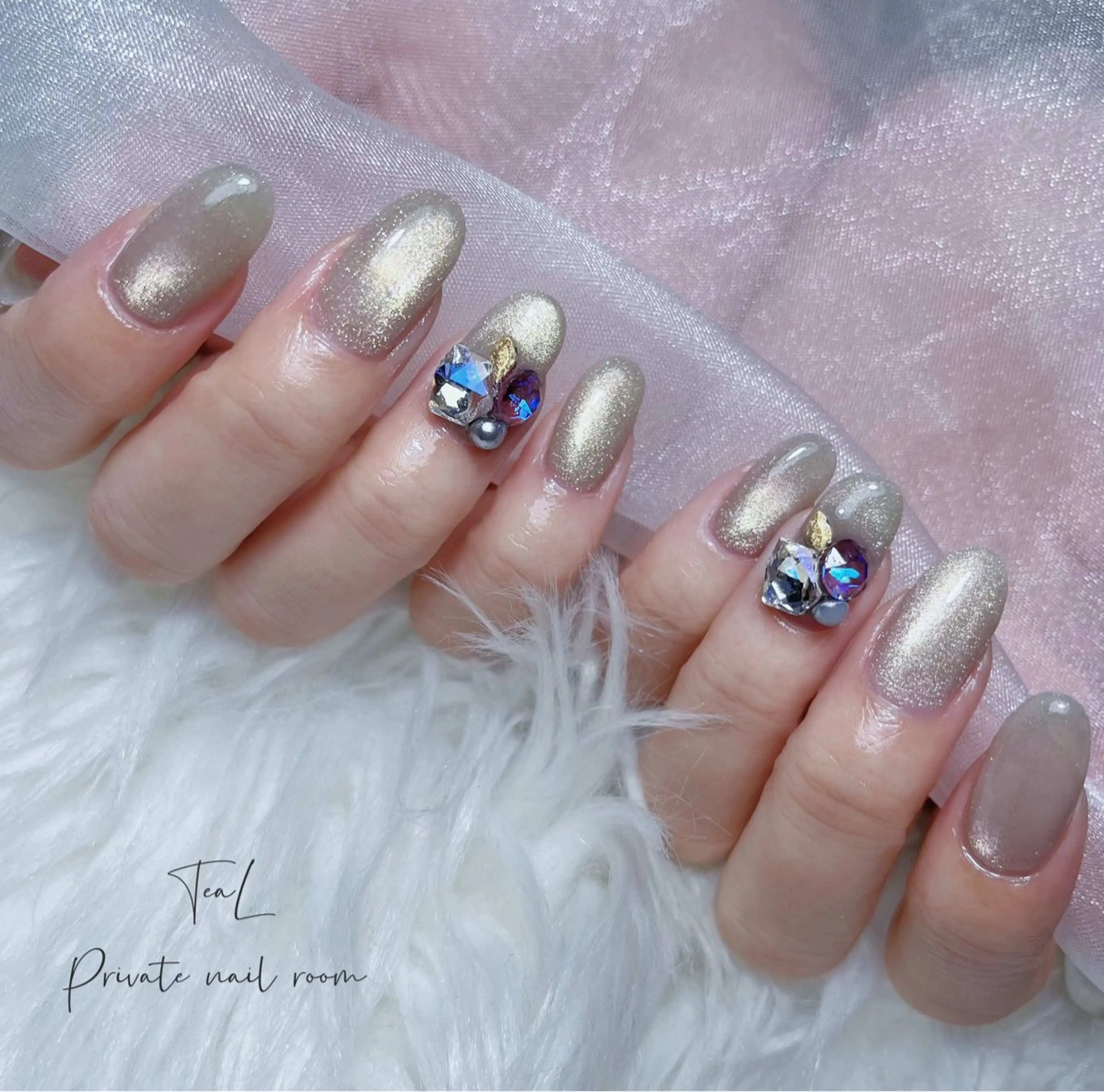 ネイル マグネットネイル シンプルネイル ハンドネイル TeaL nailのネイルデザイン