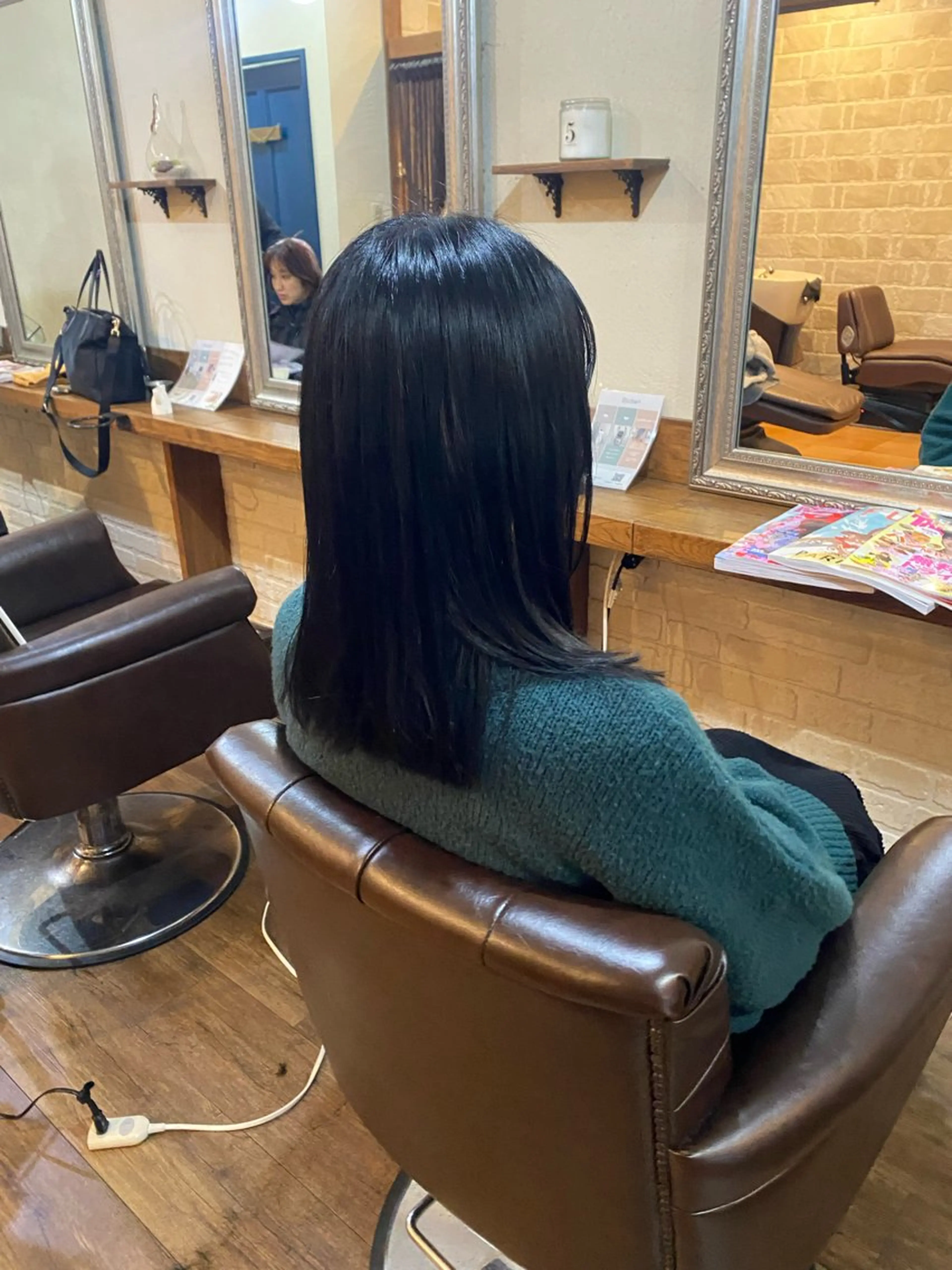 ロング 肥田 夕蘭のヘアスタイル