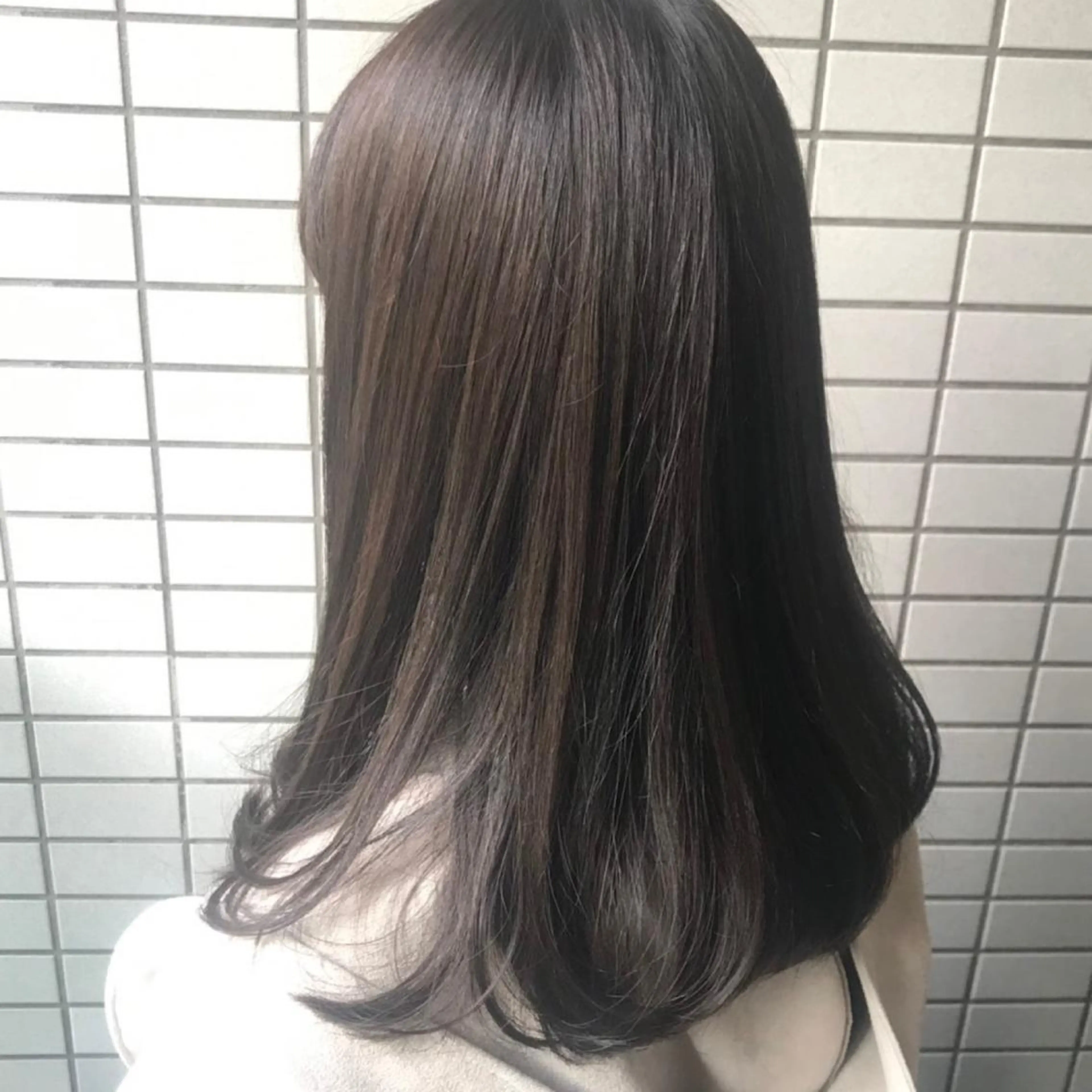 セミロング カラー カット ヘアカラー トリートメント 大姶良 友輝の眉毛・アイブロウイメージ