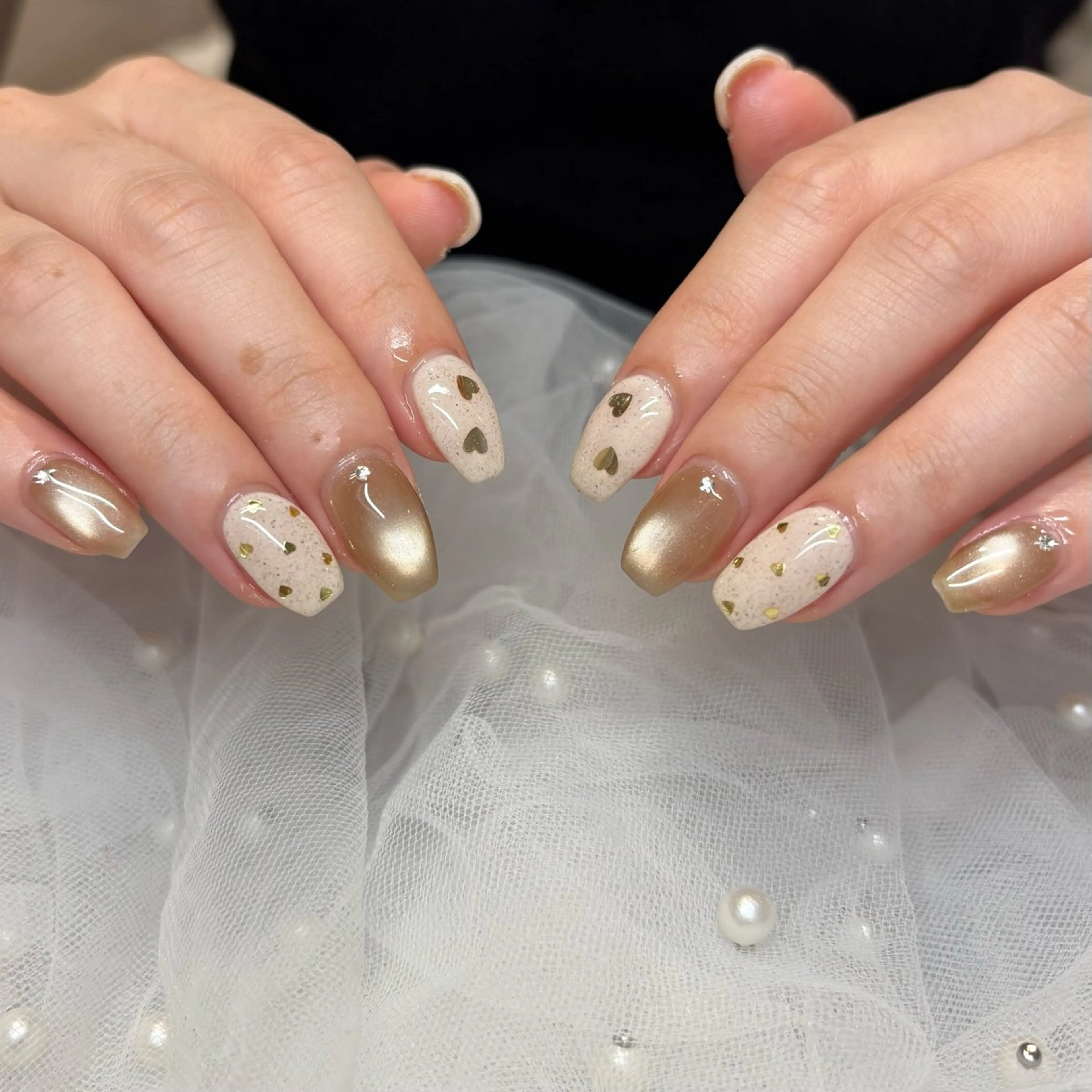 ネイル ジェルネイル ハンドネイル 荒巻 めいのネイルデザイン