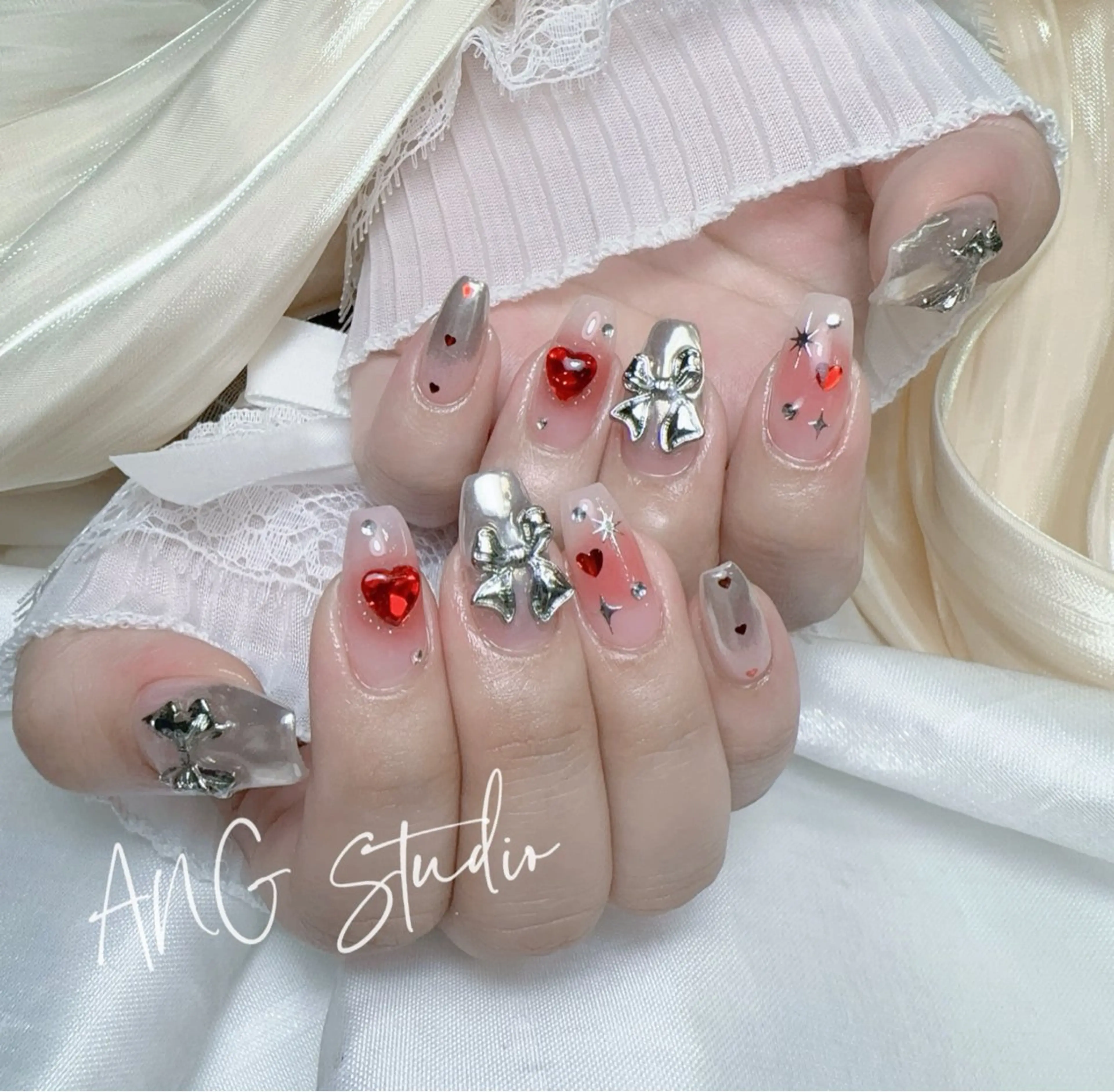 ネイル ハンドネイル ハンドケア ANG Studioのネイルデザイン