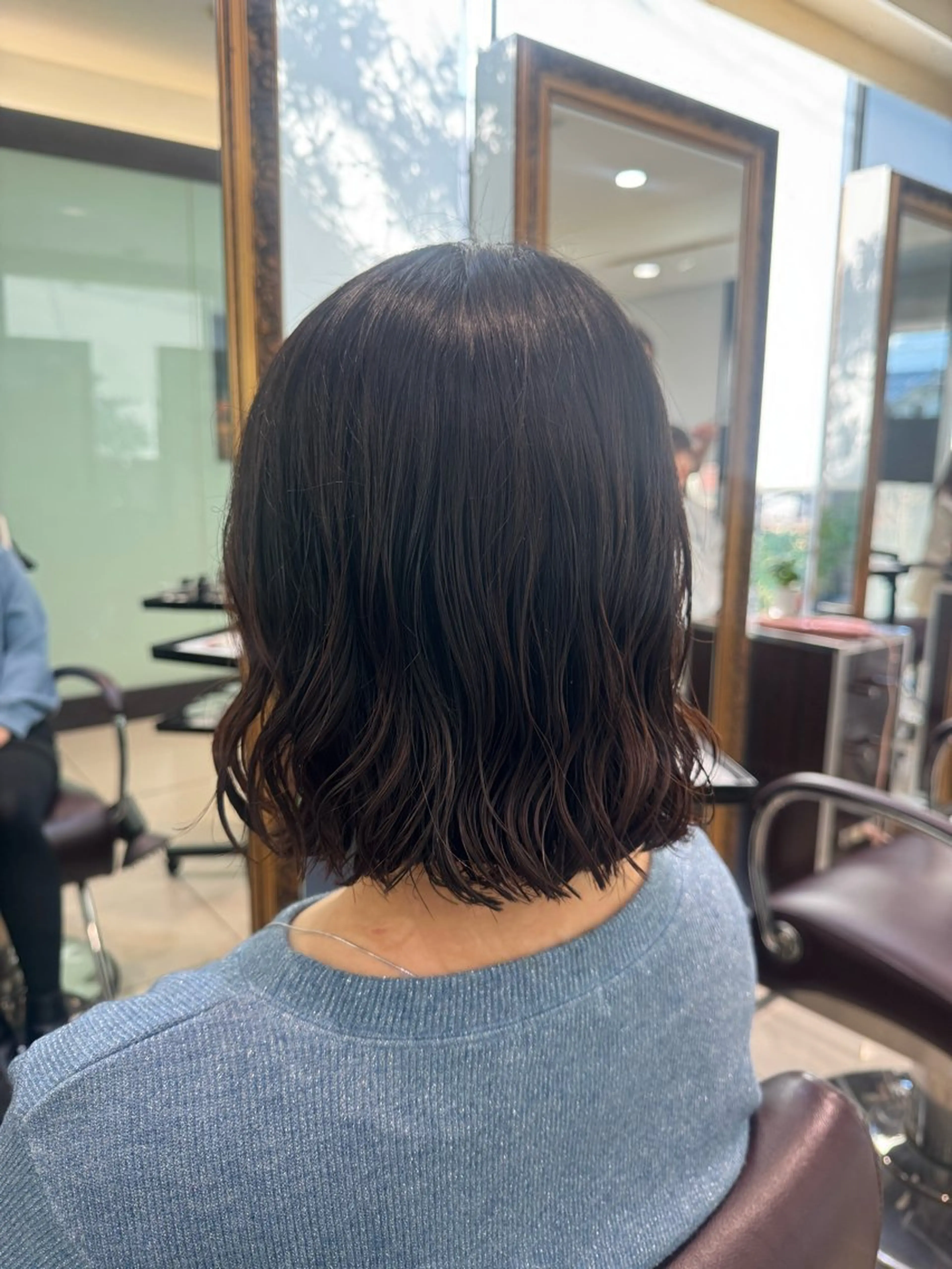 ミディアム ミディアムパーマ ボブ カット パーマ トリートメント 大人可愛い♡コテ巻き パーマ🌼杉田 萌恵のヘアスタイル