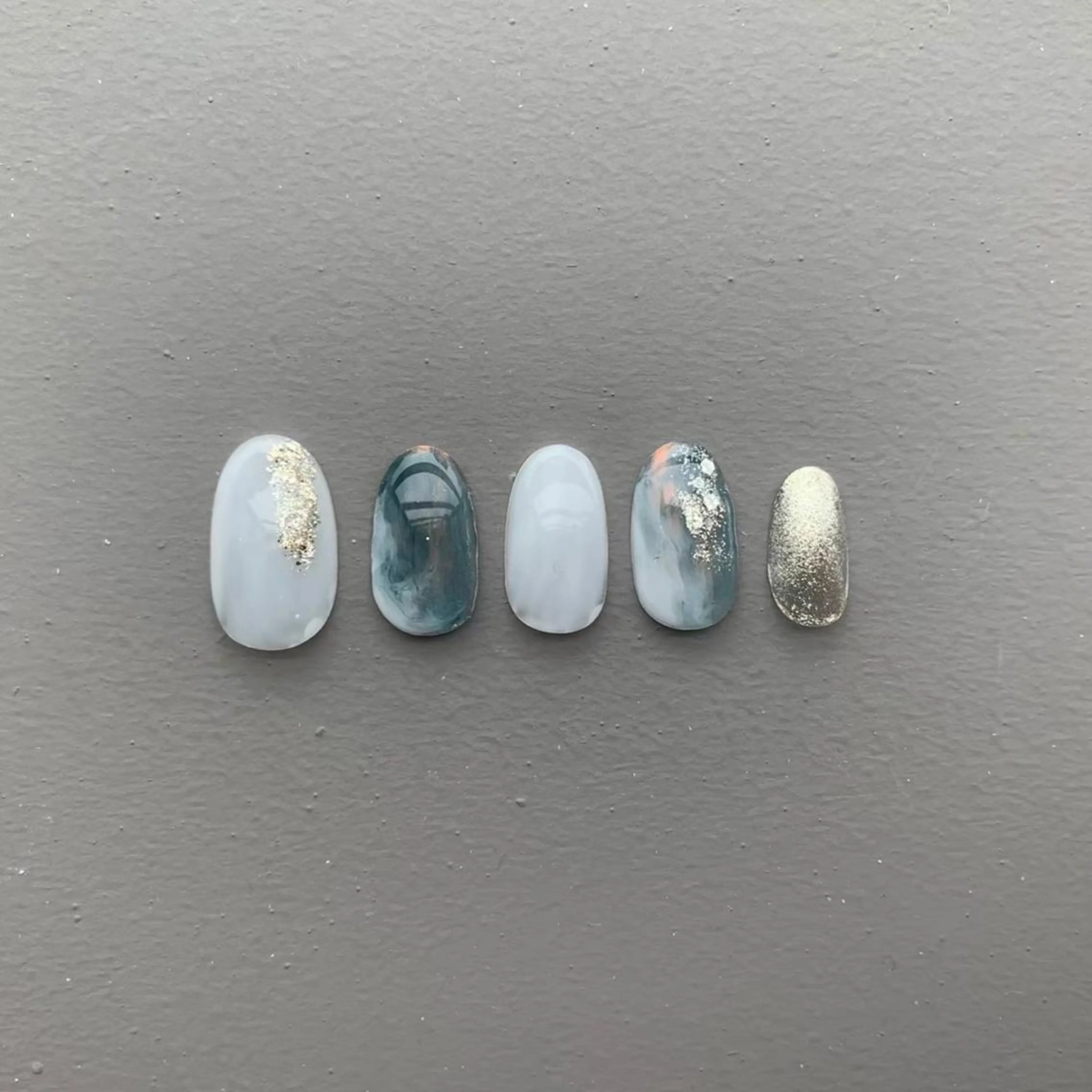 ネイル la vela アシスタントのネイルデザイン