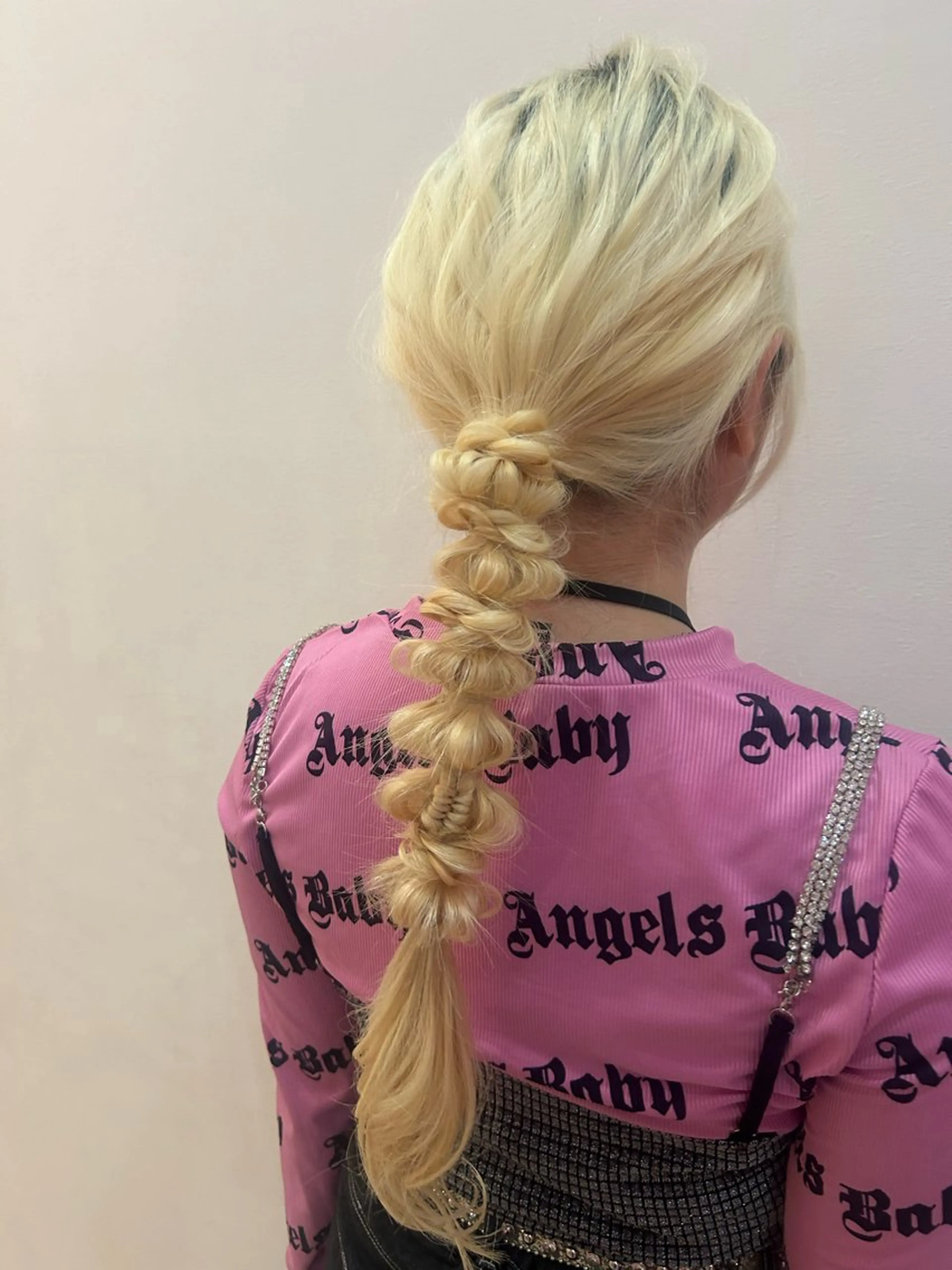 ヘアアレンジ 赤堀 凪咲のヘアスタイル