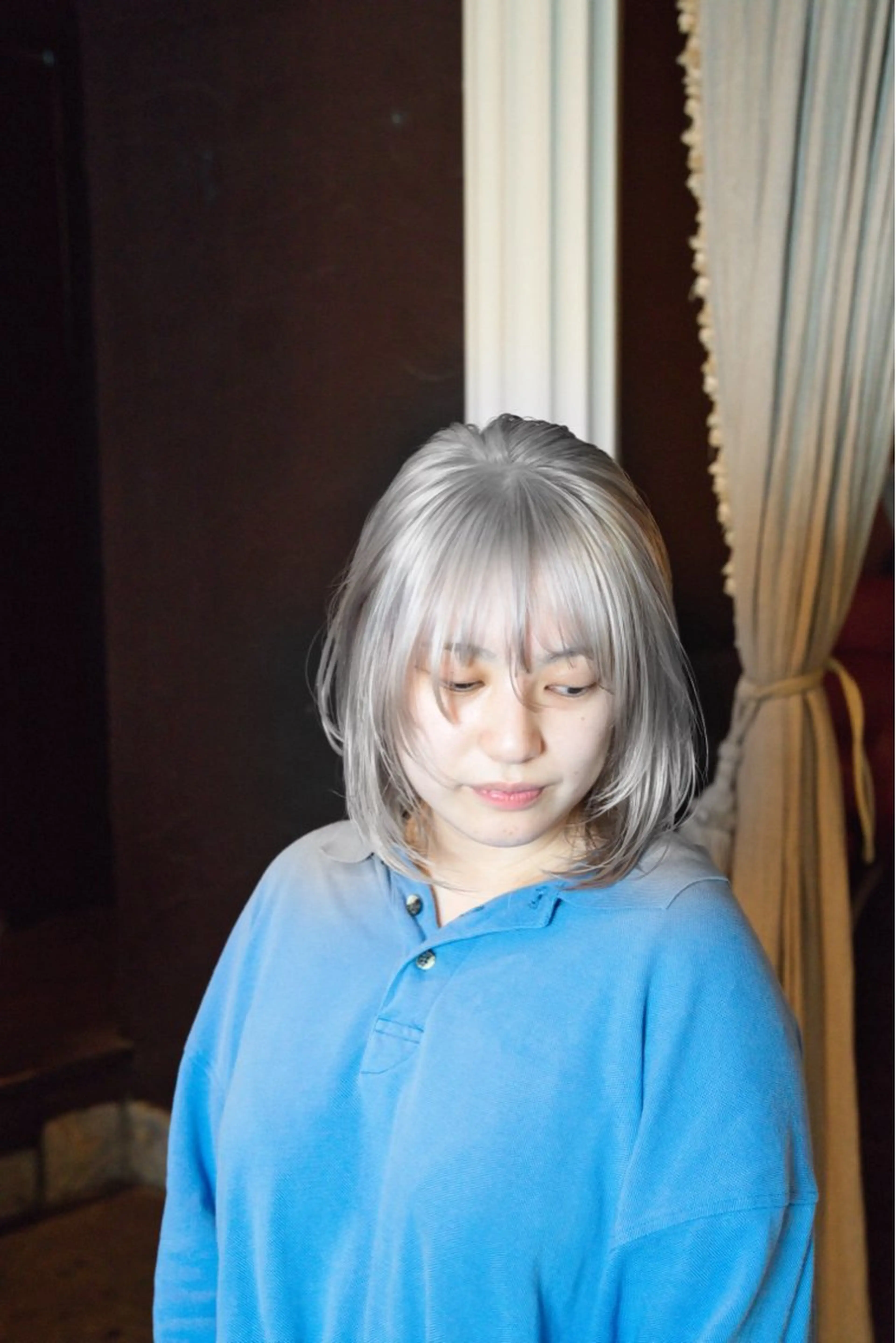 ミディアム カラー 顔周りカット カット ヘアカラー トリートメント 安藤悠里/ハイトーン /デザインカラーのヘアスタイル
