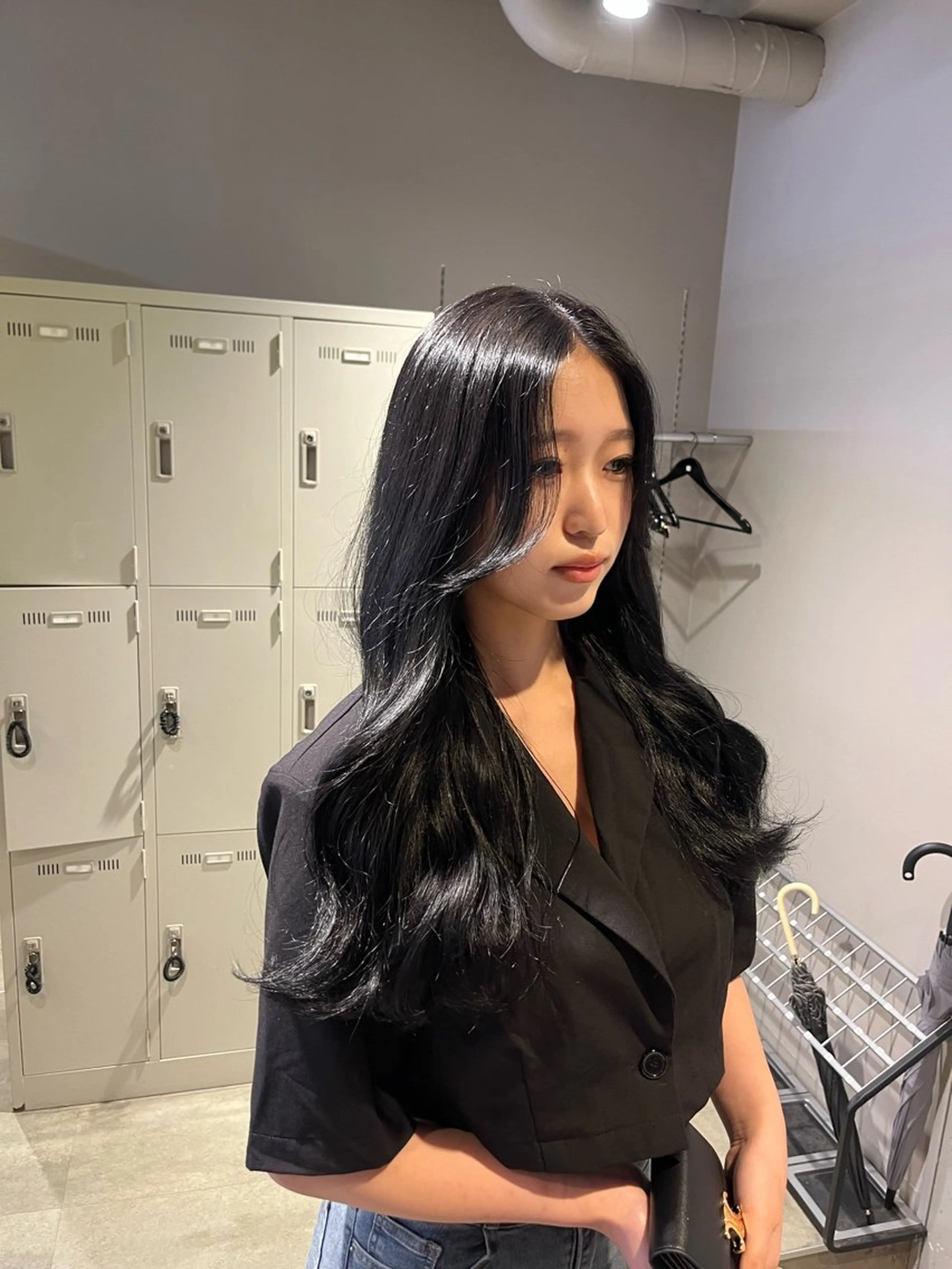 ロング ヘアカラー トリートメント ヘッドスパ ヘアセット 寒色＆ブリーチ特化 寒色MiOのヘアスタイル