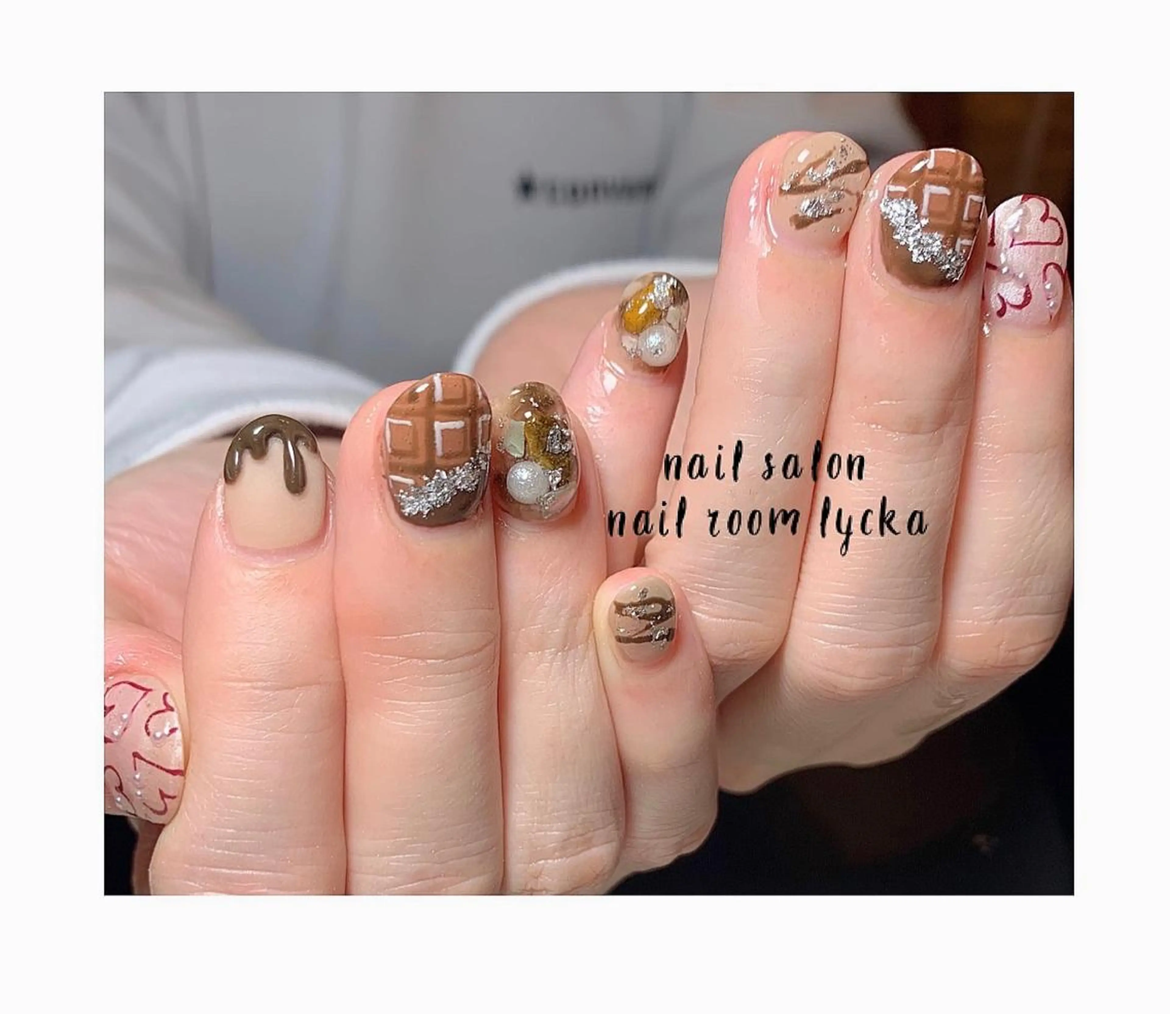 ネイル ジェルネイル パラジェル 冬ネイル ﾈｲﾙﾙｰﾑﾘｯｶ 𝐦𝐚𝐲𝐮のネイルデザイン