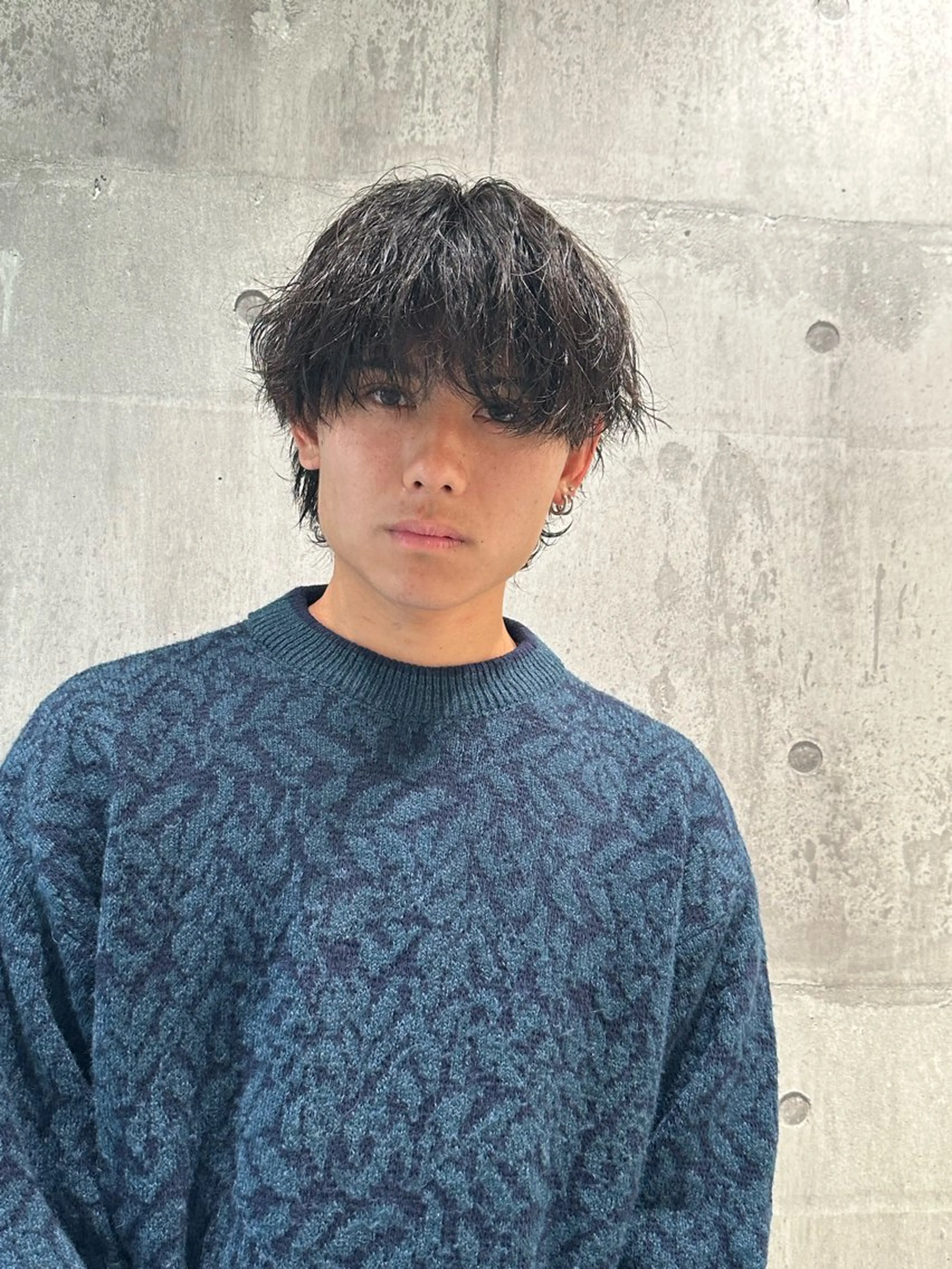 ミディアム パーマ メンズ マッシュウルフ マッシュ 波巻きパーマ メンズウルフカット ウルフカット メンズヘア静岡 ✂︎Ryuheiのヘアスタイル