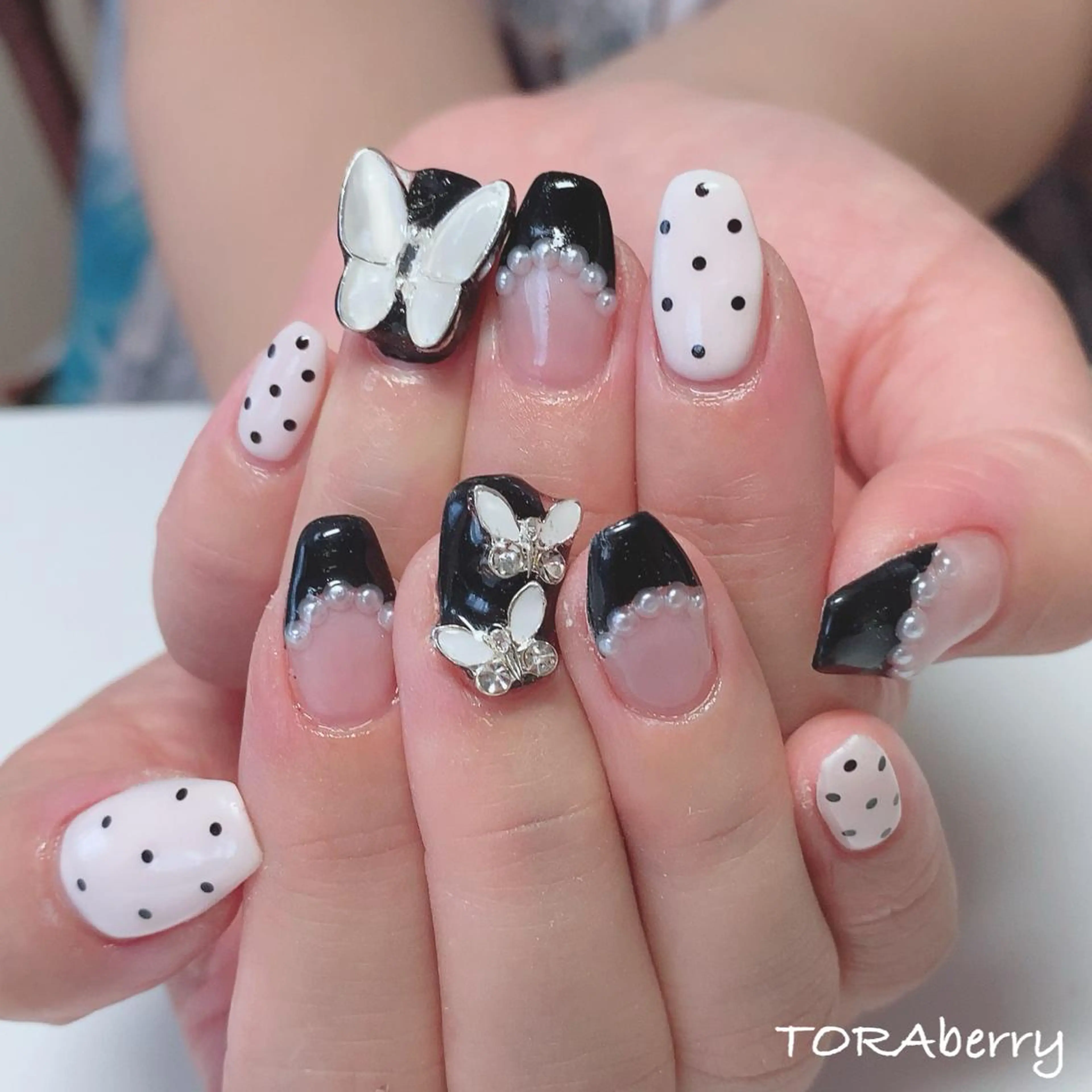 ネイル ハンドネイル ネイリスト なつみのネイルデザイン