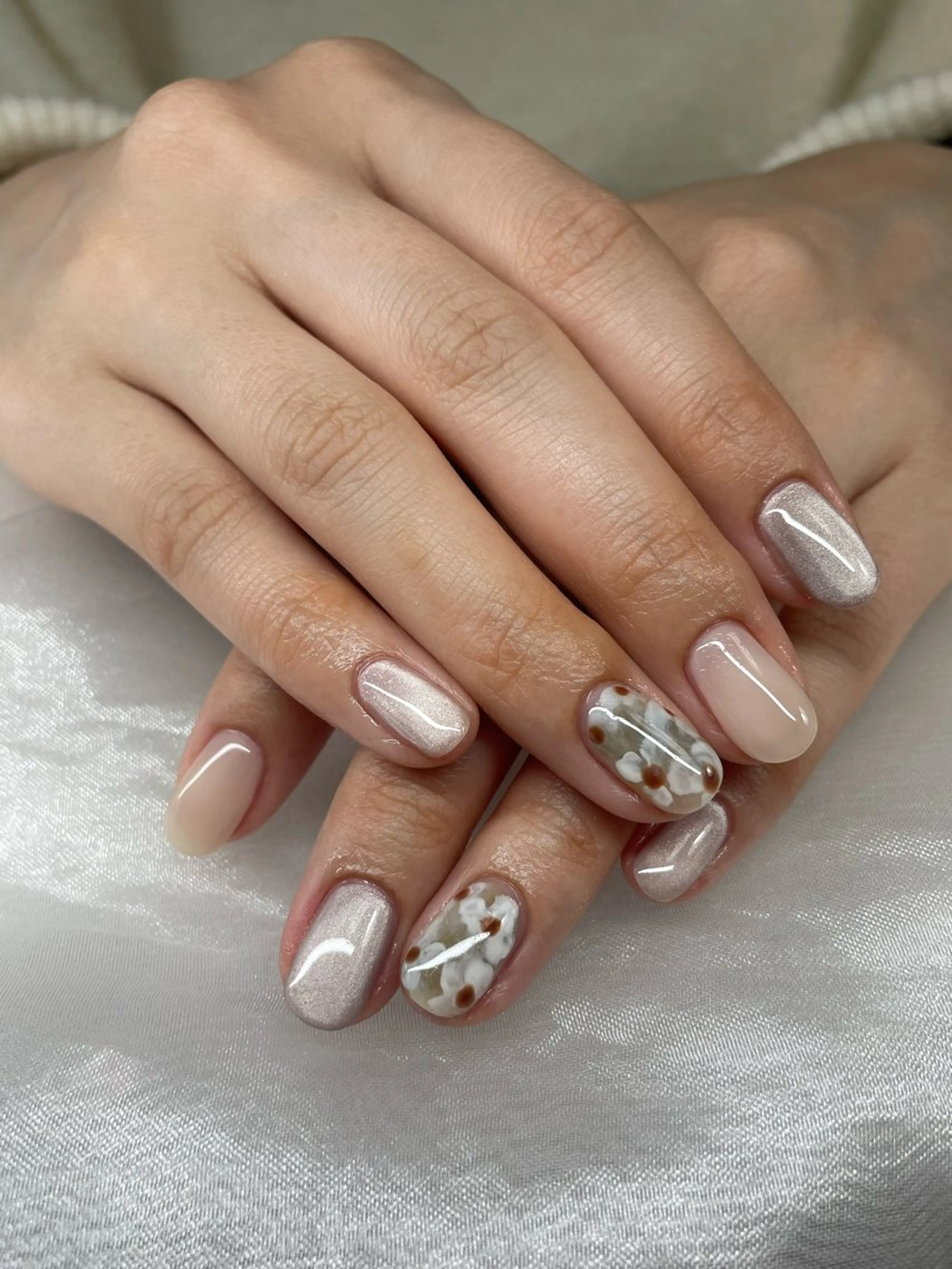 ネイル シャララ ネイルのネイルデザイン