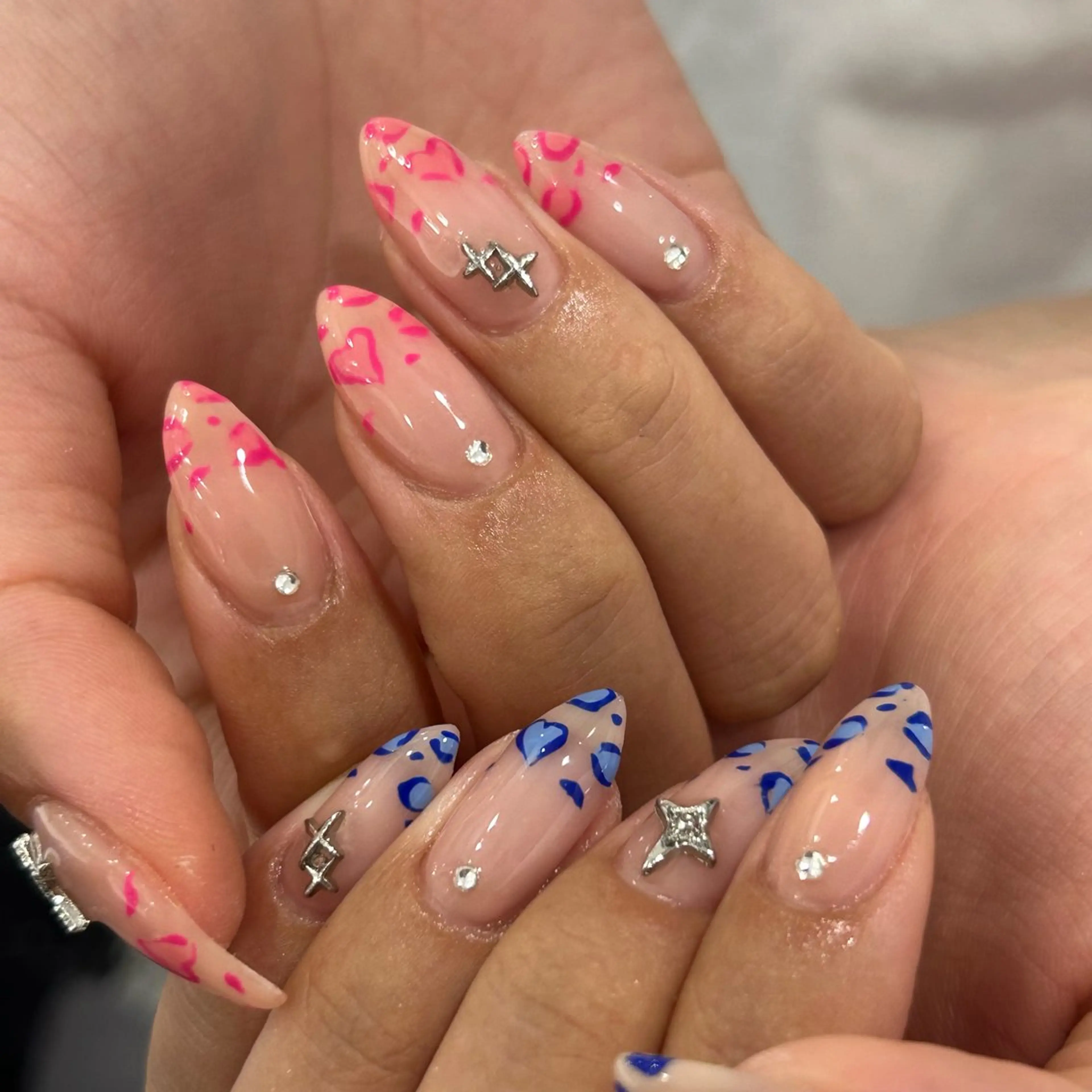 ネイル VENUSBELT hidekaのネイルデザイン